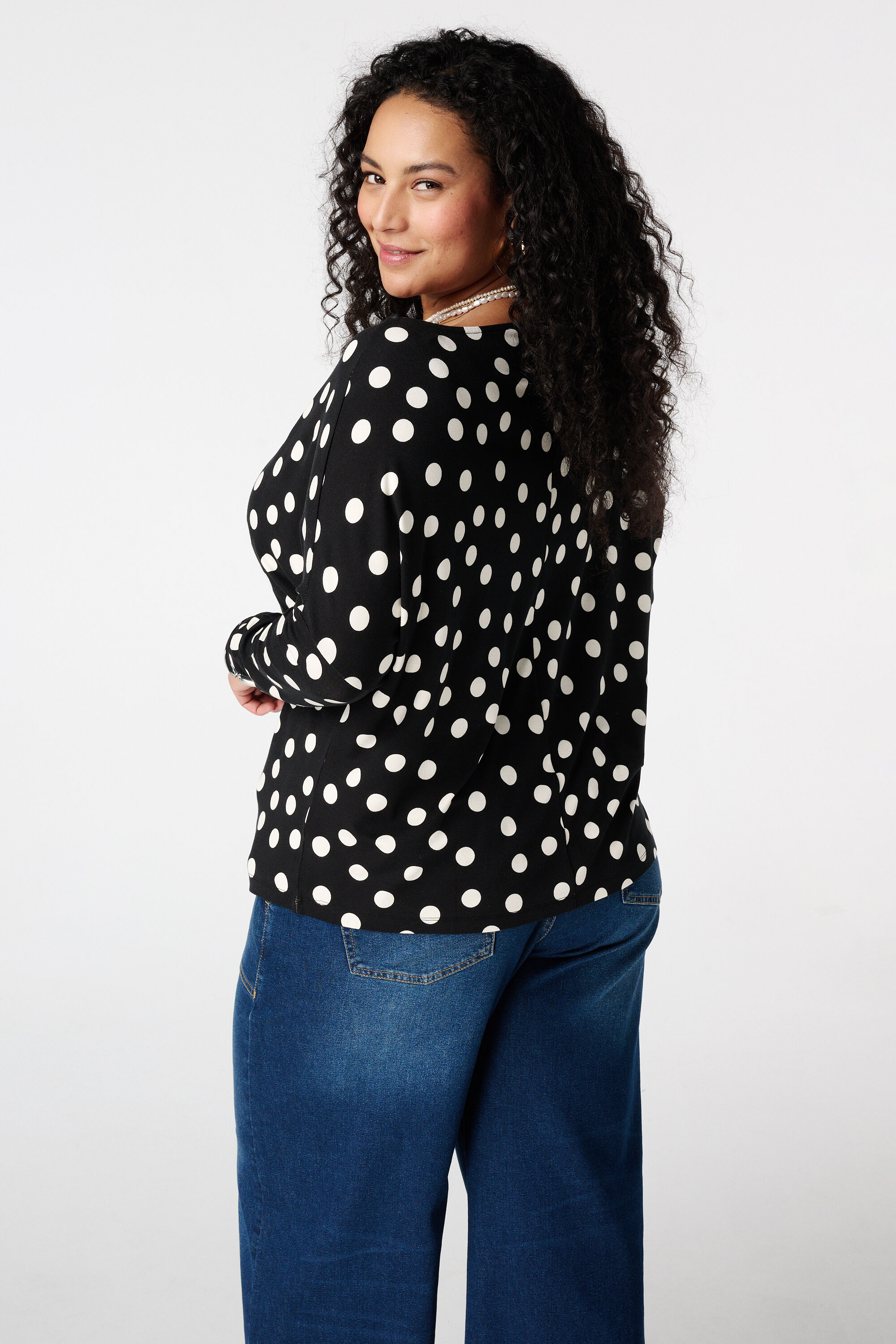 Top con escote barco image number 3