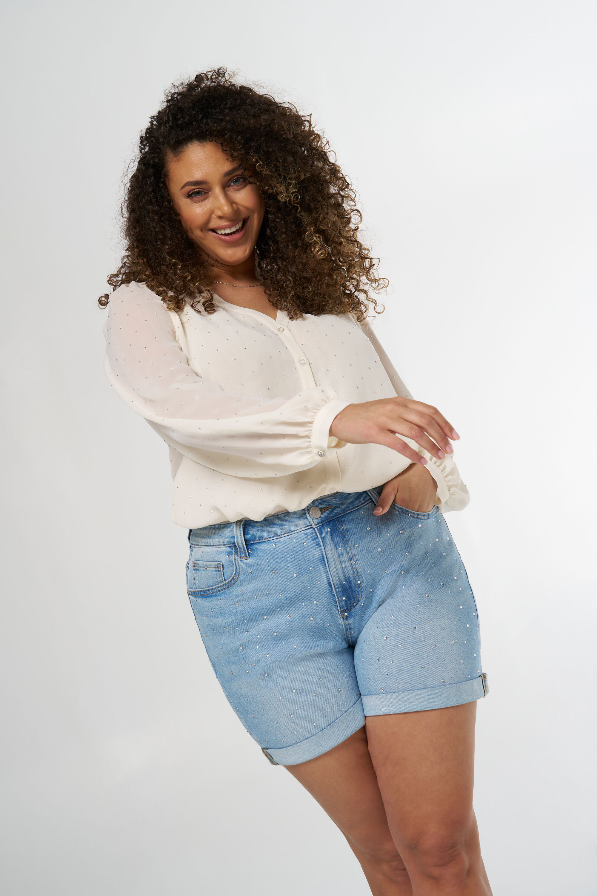 Blusa con piedras image number 6