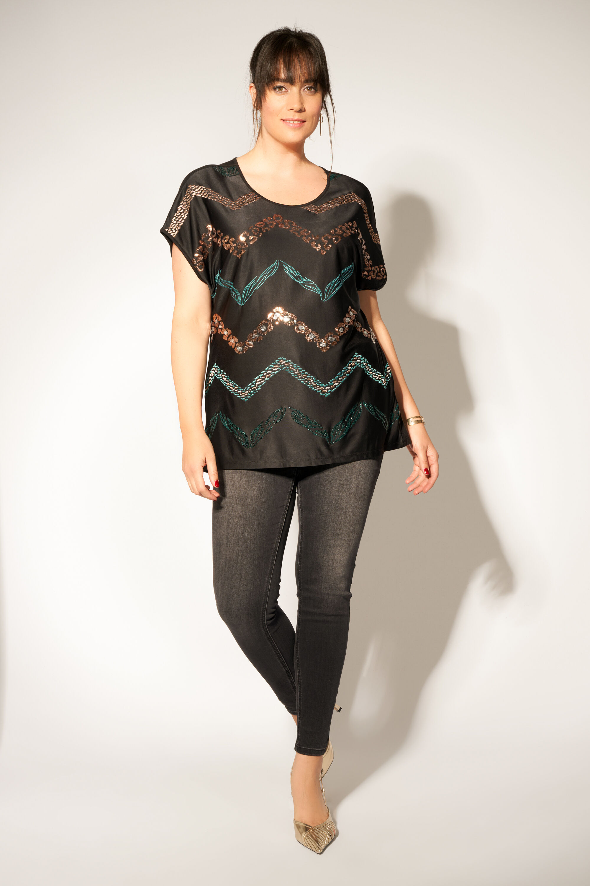 T&uacute;nica con lentejuelas image number 0