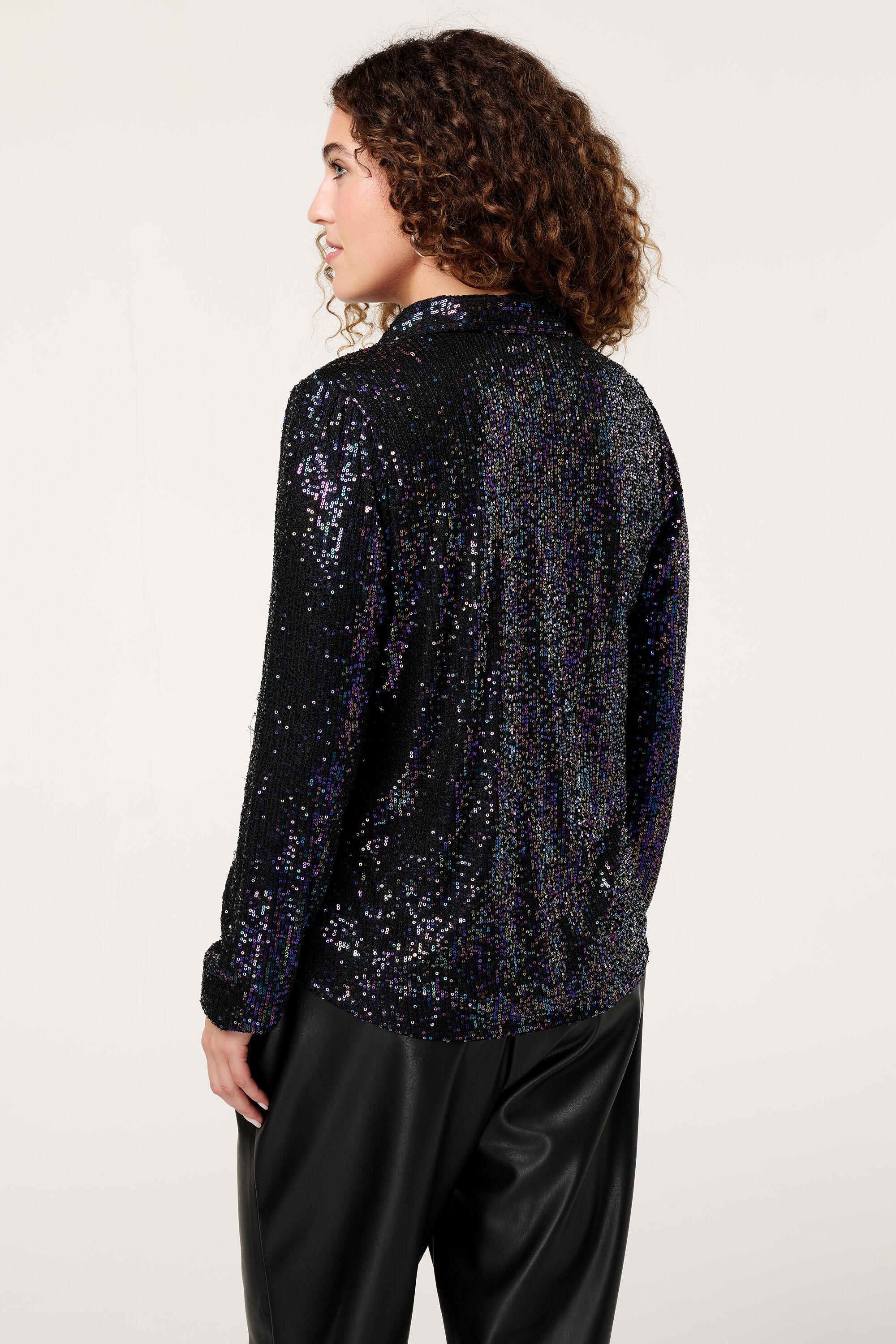 Top con lentejuelas image number 3