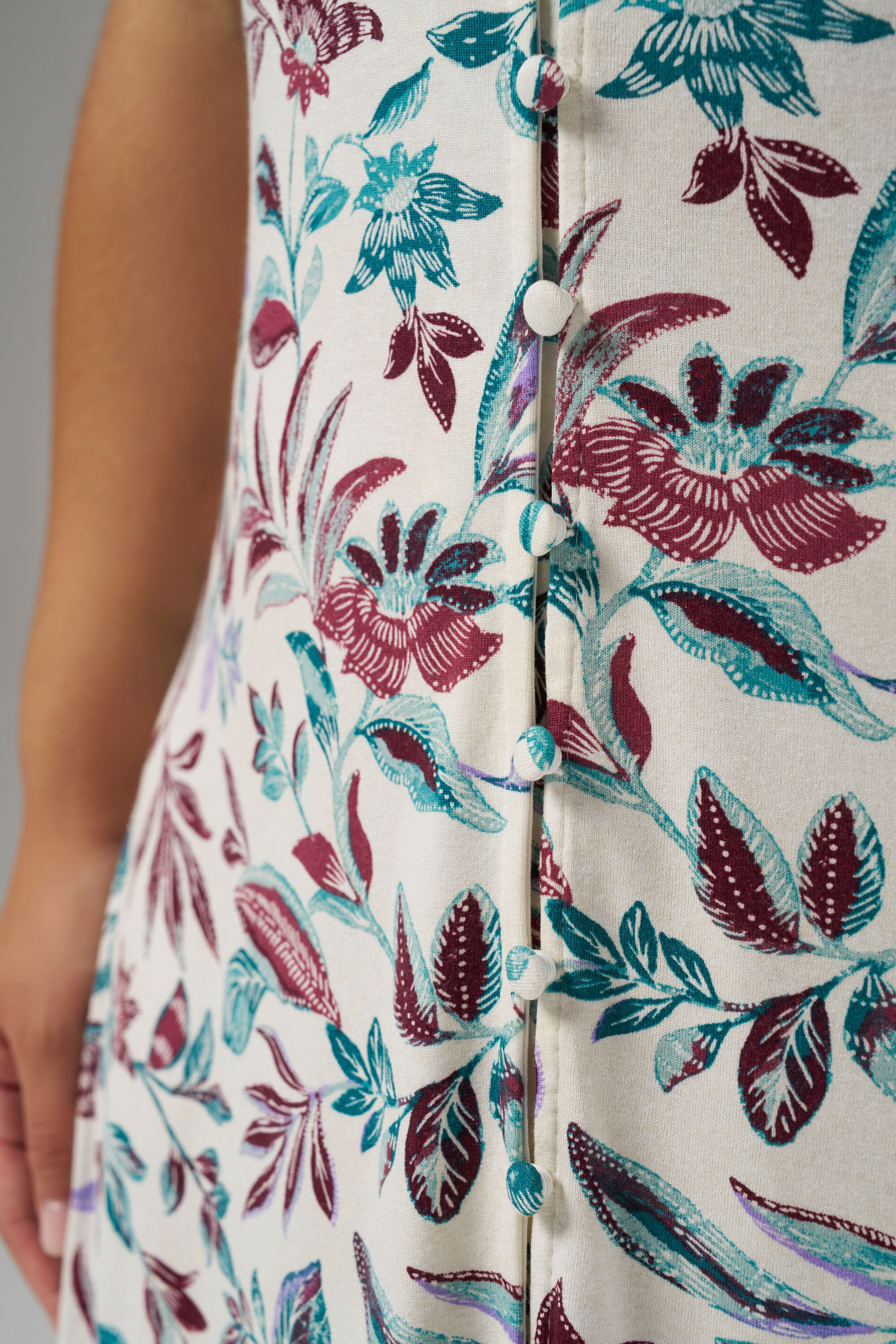 Vestido midi con estampado floral image number 4