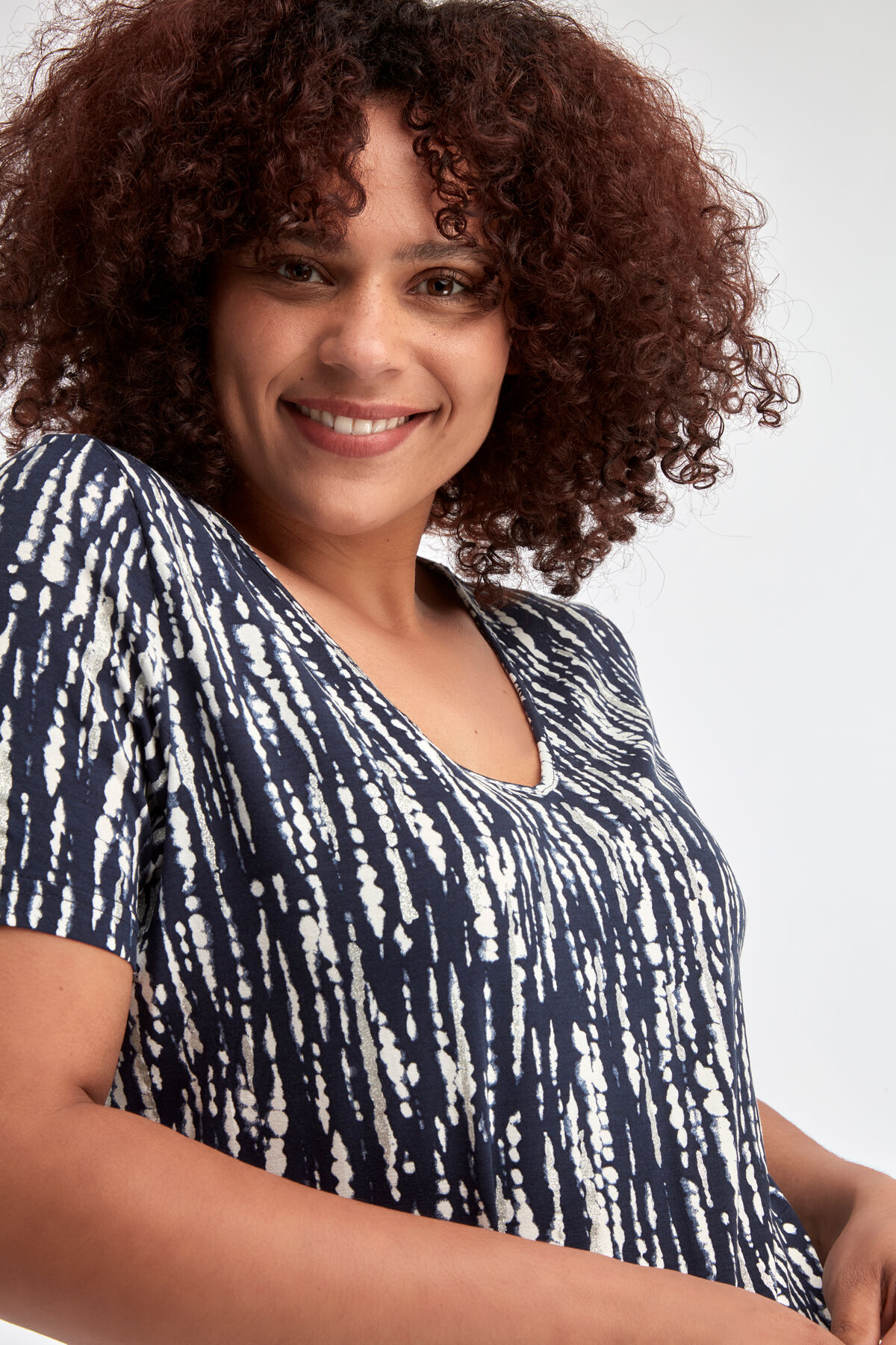 Camiseta con purpurina image number 4