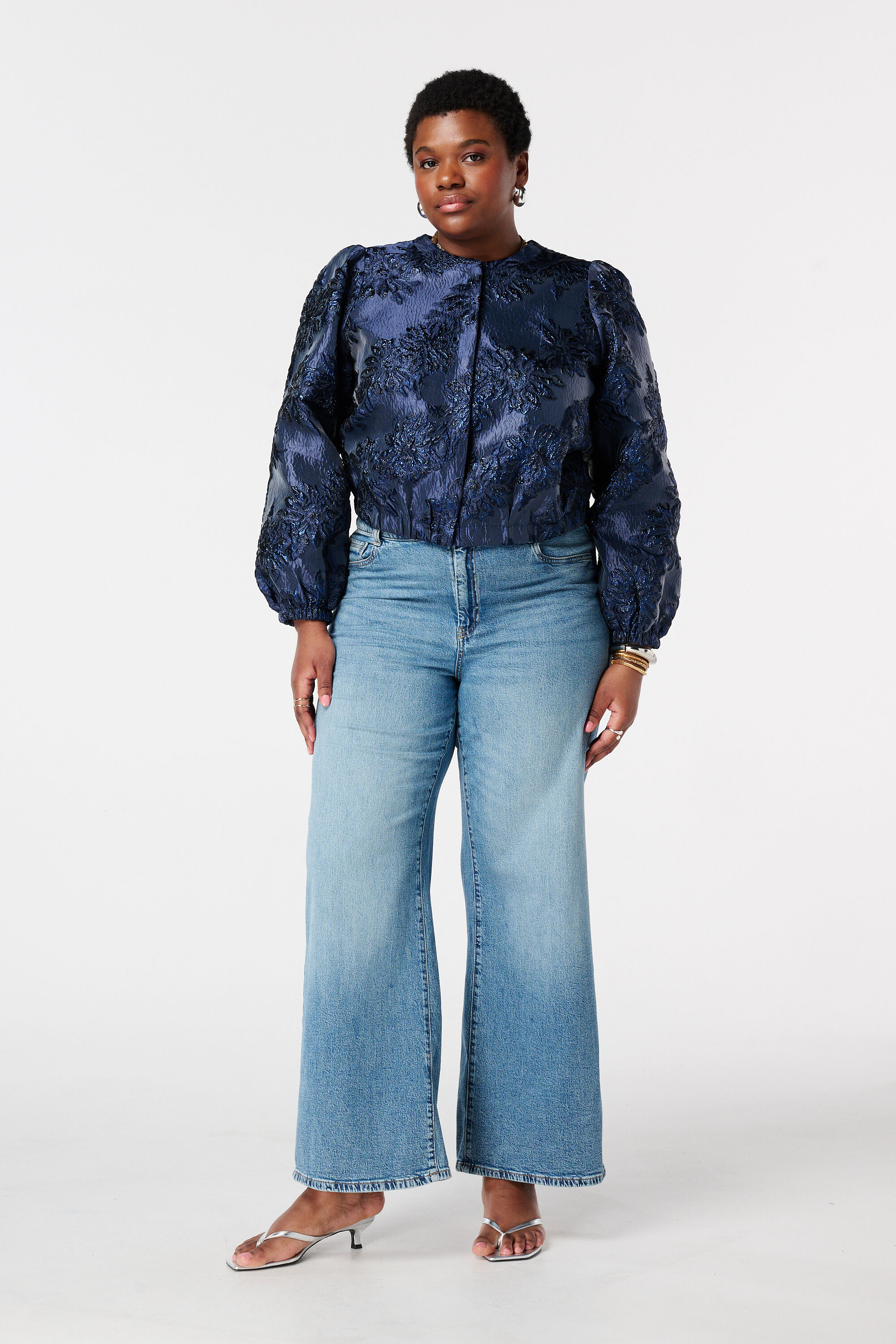 Chaqueta bomber de jacquard image number 5