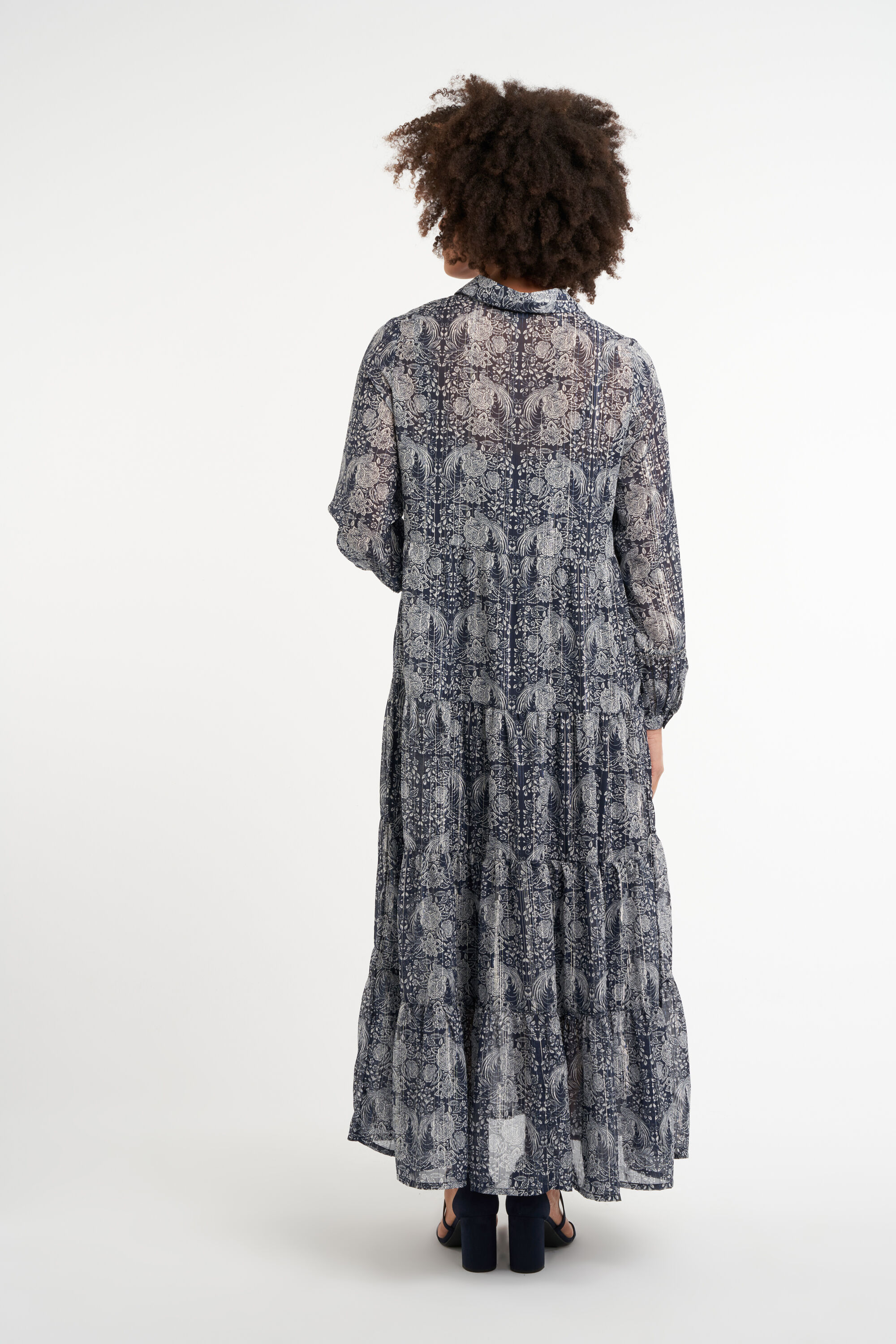 Vestido largo con estampado floral image number 4