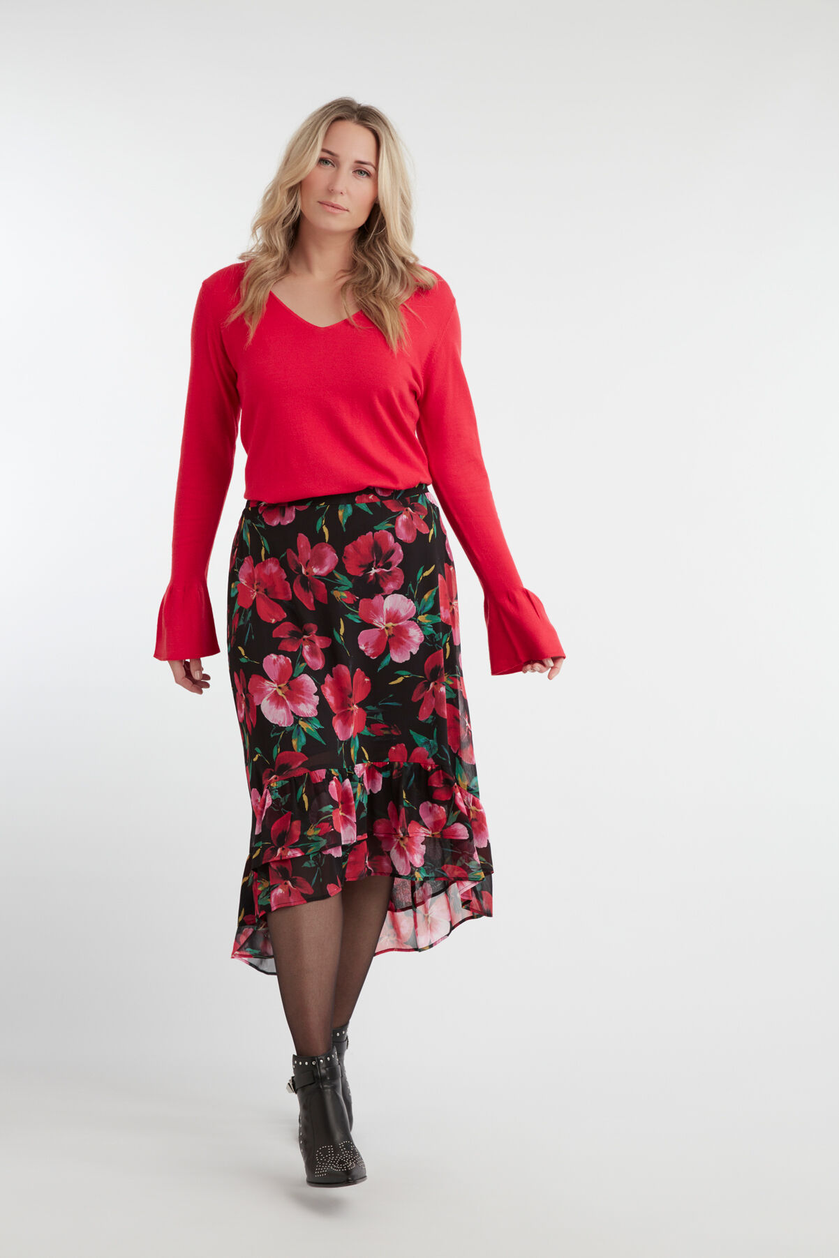 Jersey con escote en V image number 4