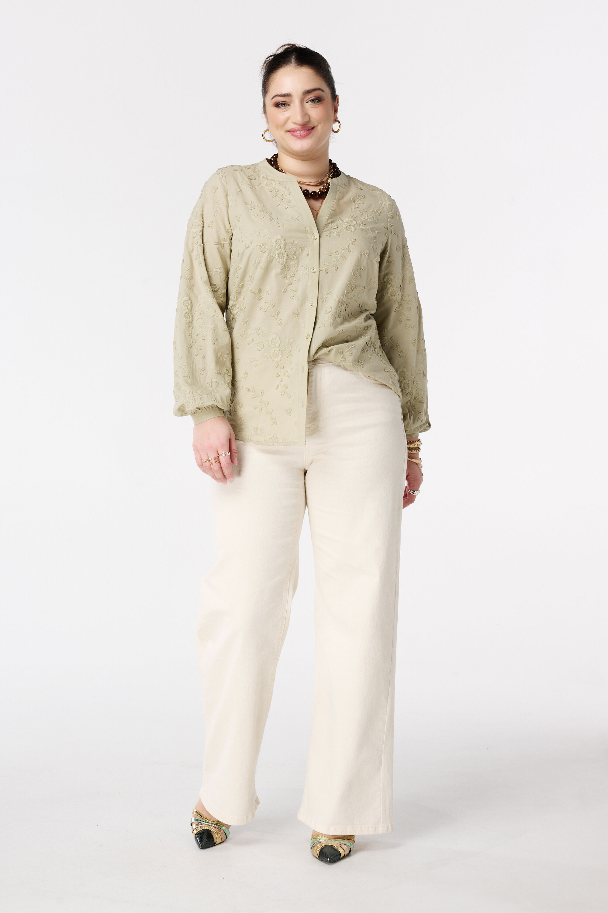 Blusa con estampado floral 3D image number 5