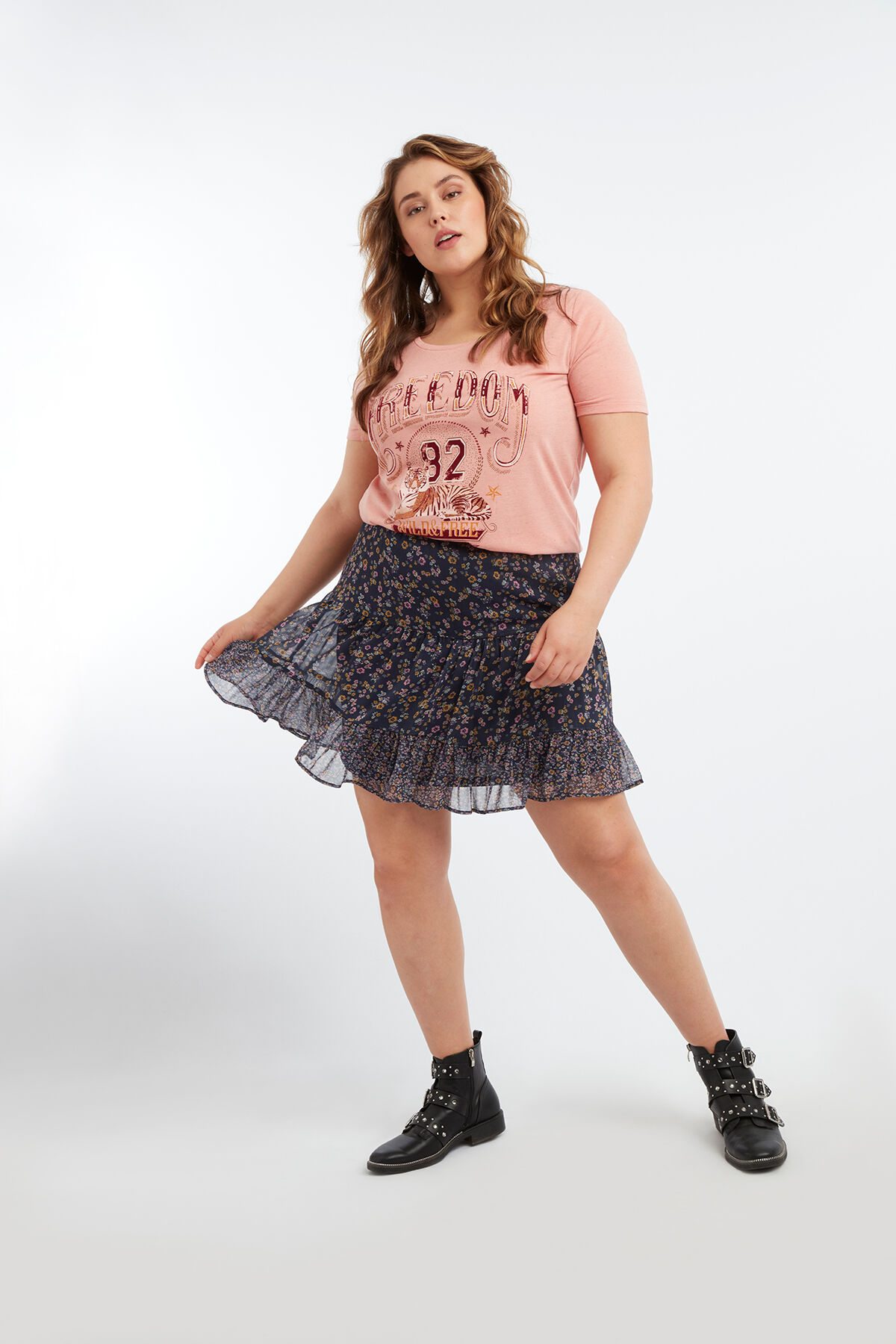 Camiseta con estampado image number 3