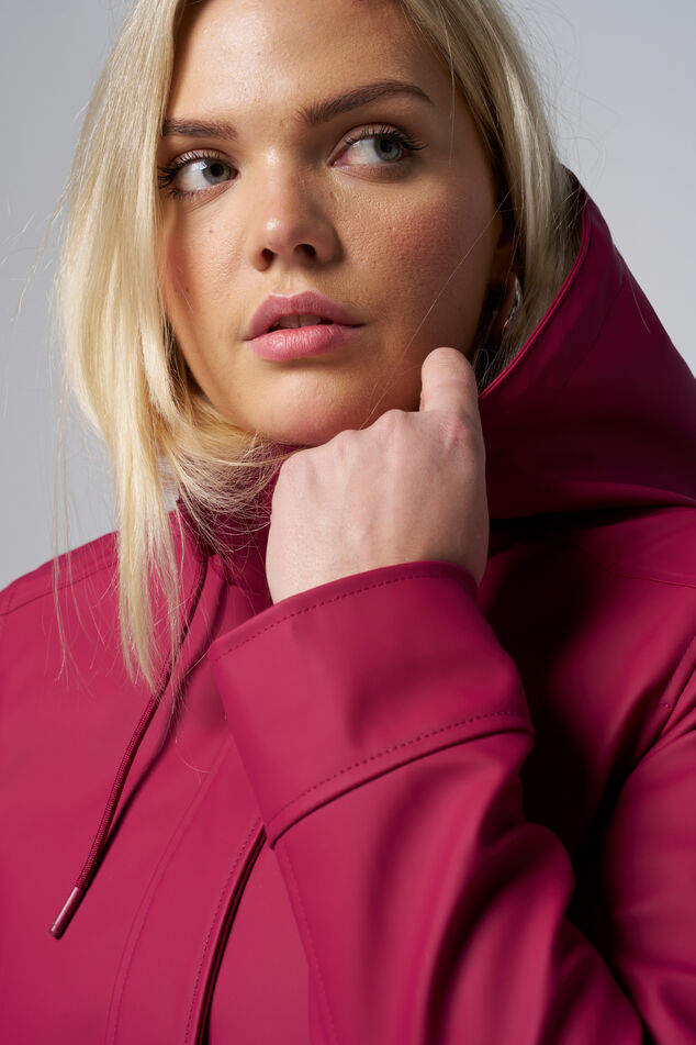 Mackintosh con capucha image number 4