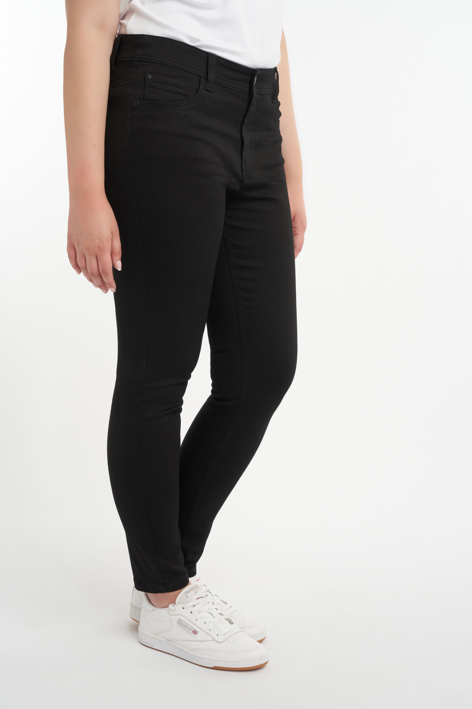 Vaqueros de pernera estrecha SHAPES image number 5