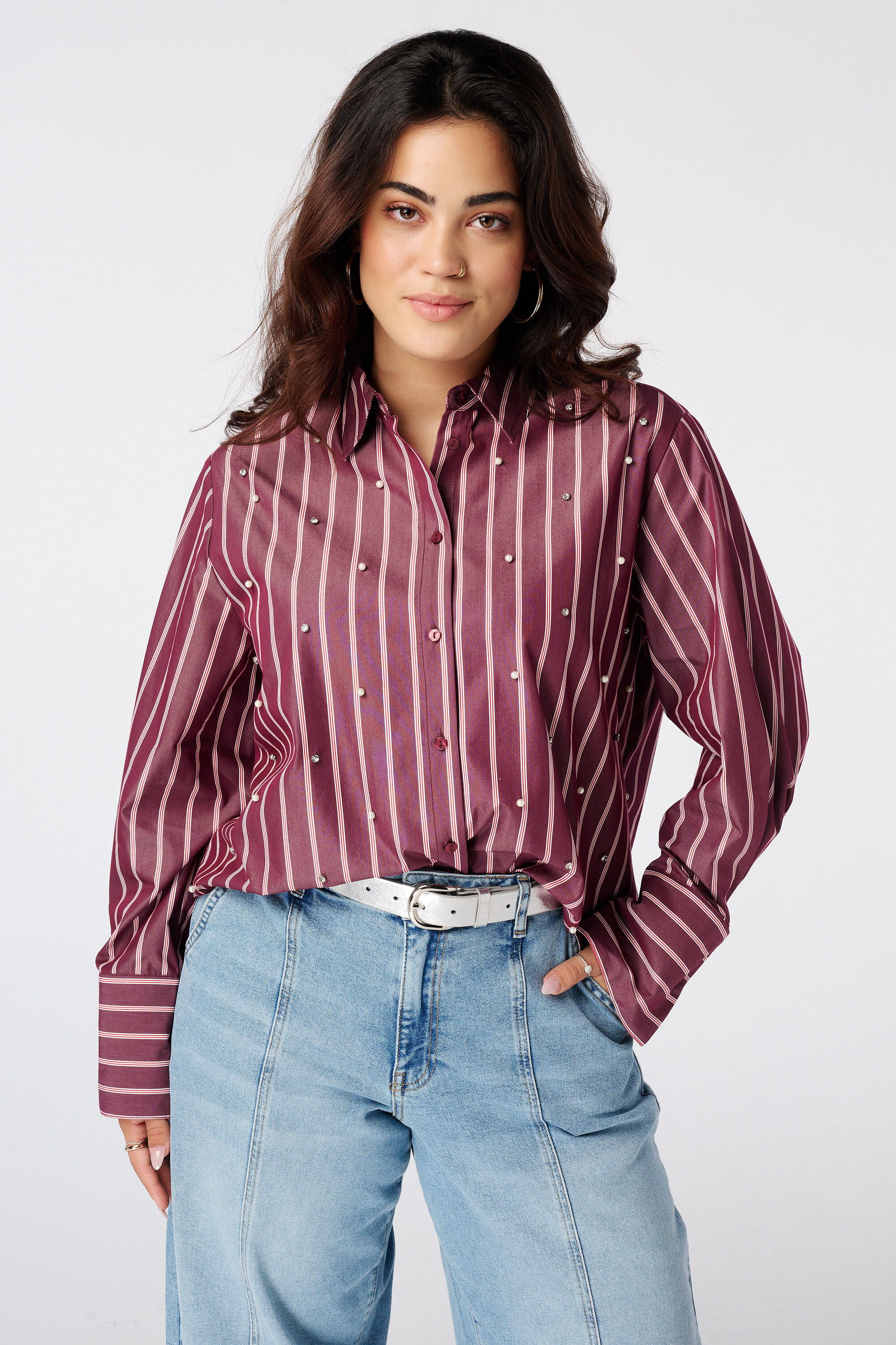 Blusa de rayas con perlas