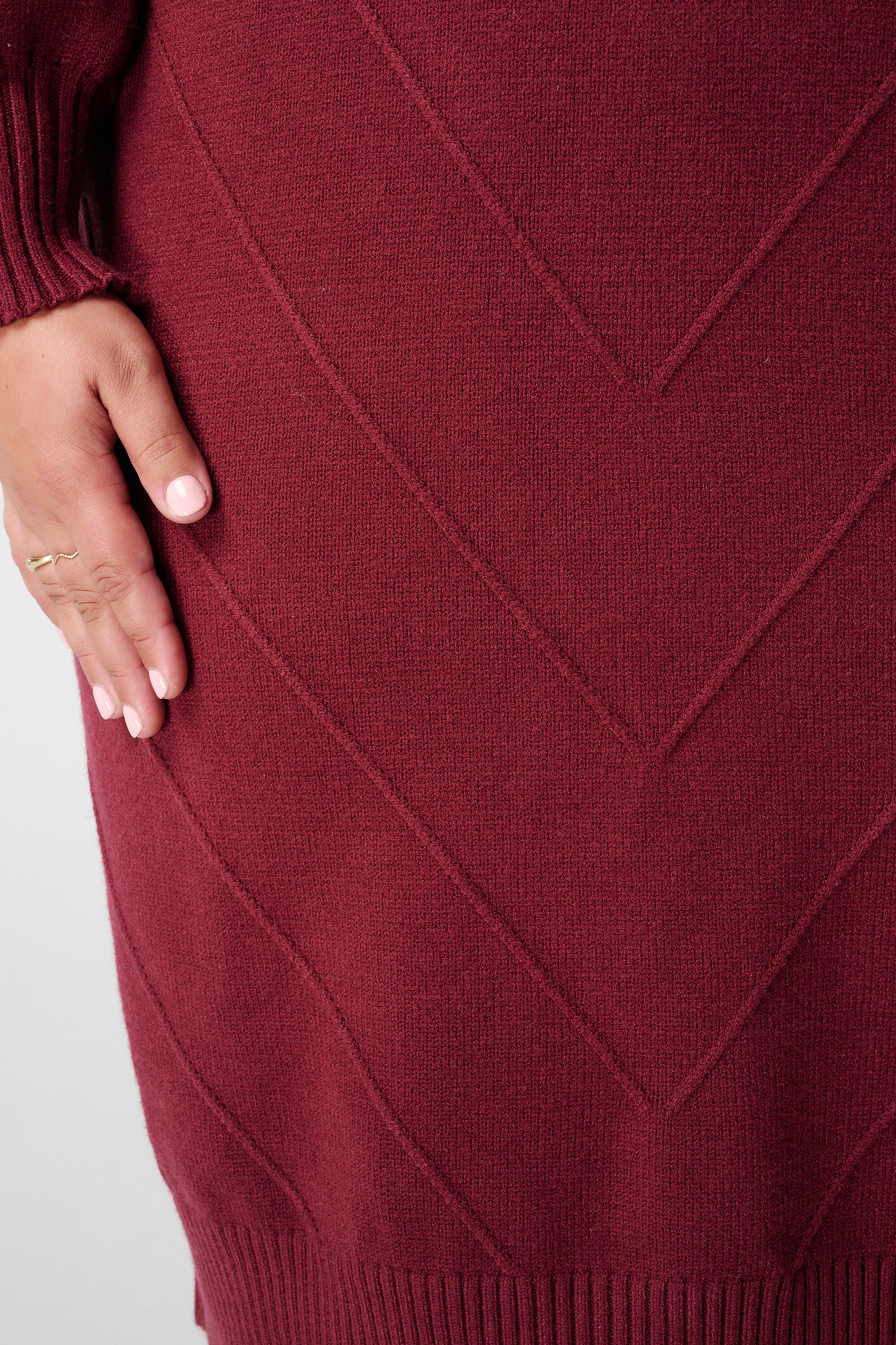 Vestido de punto con mangas abullonadas image number 6