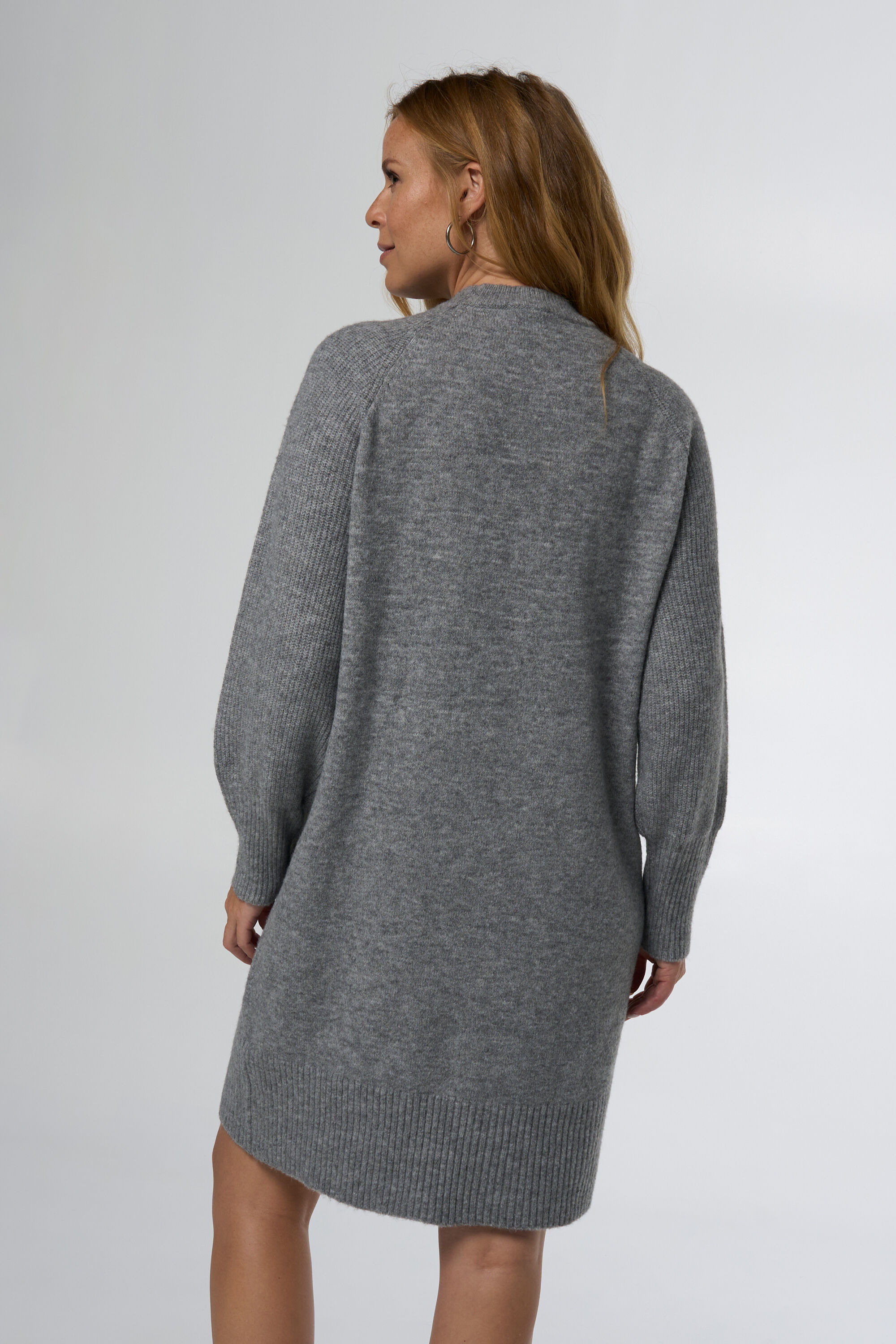 Vestido de punto image number 3