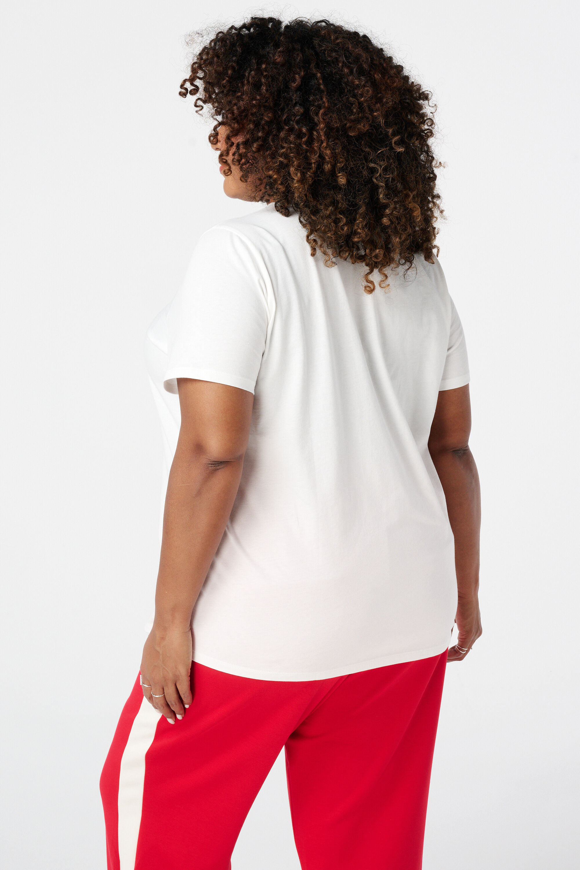 Camiseta con estampado ochentero  image number 3