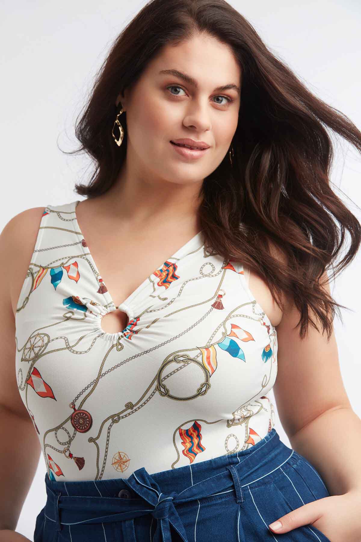 Falda de raya diplom&aacute;tica image number 3