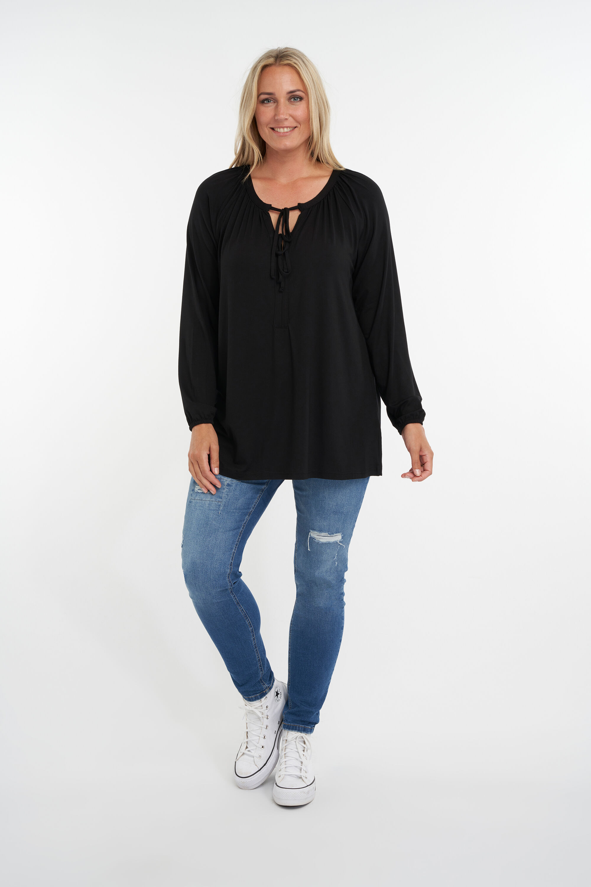 T&uacute;nica con lazo image number 5