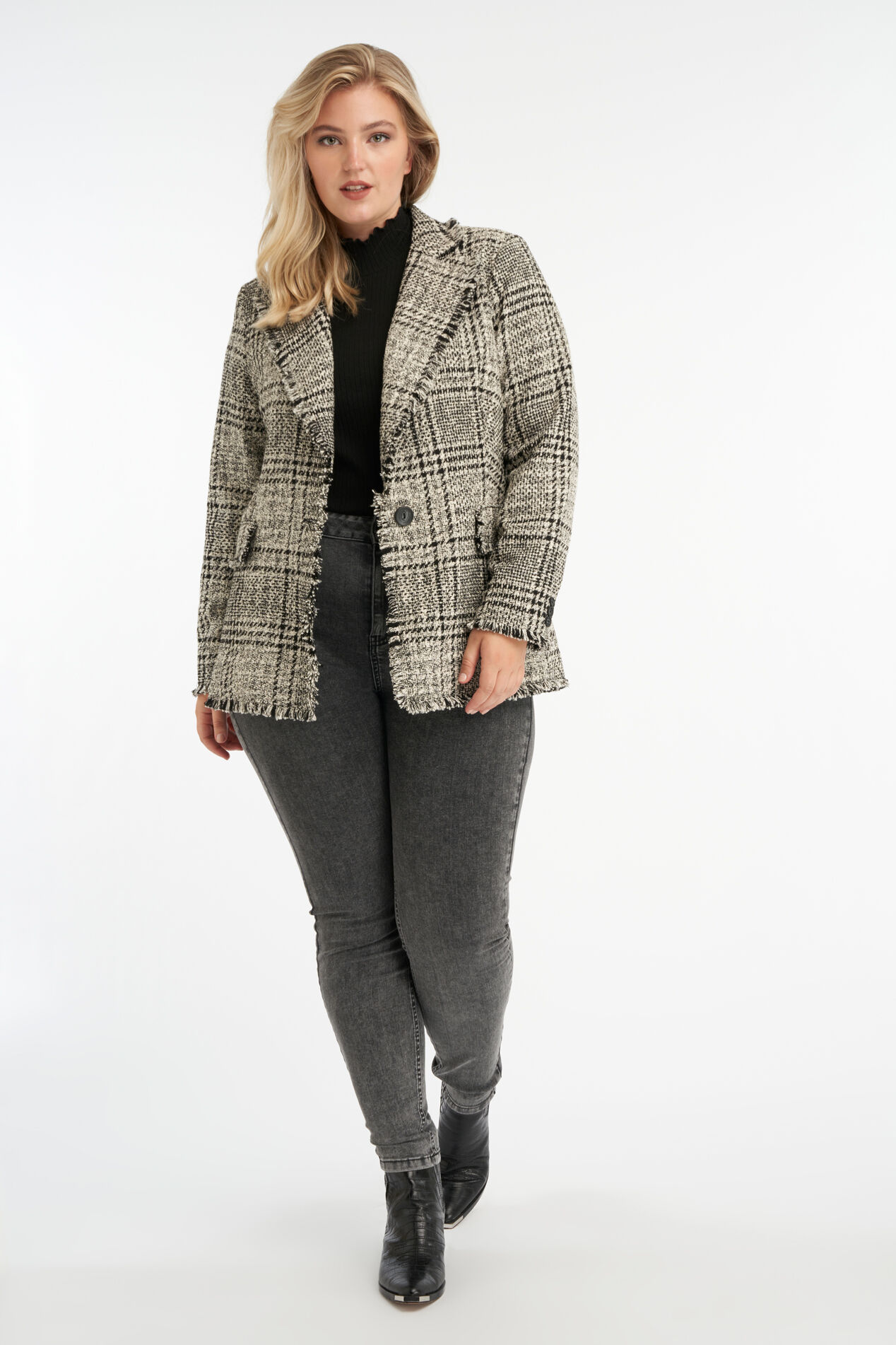 Chaqueta de tweed image number 4