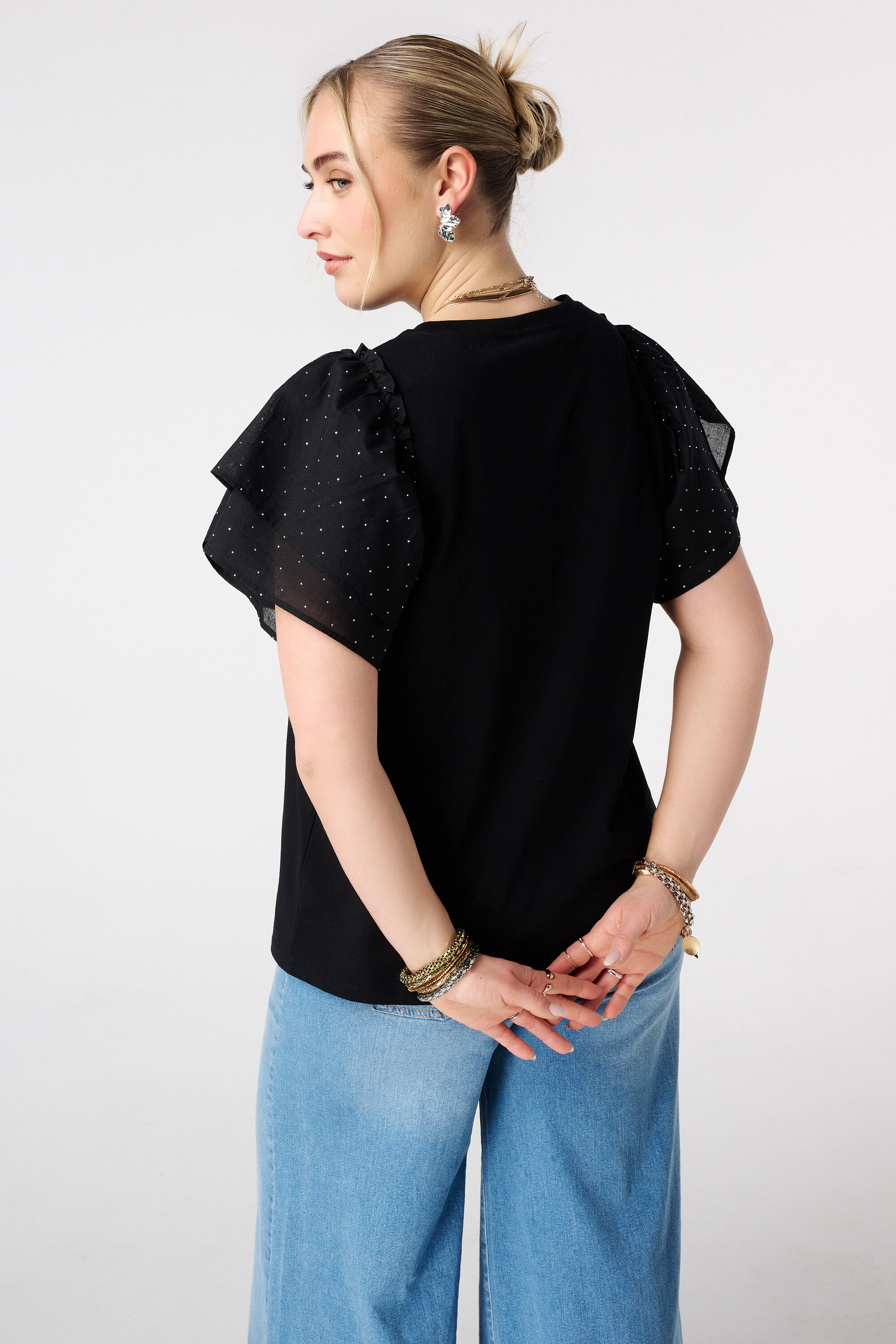 Top con mangas mariposa image number 3