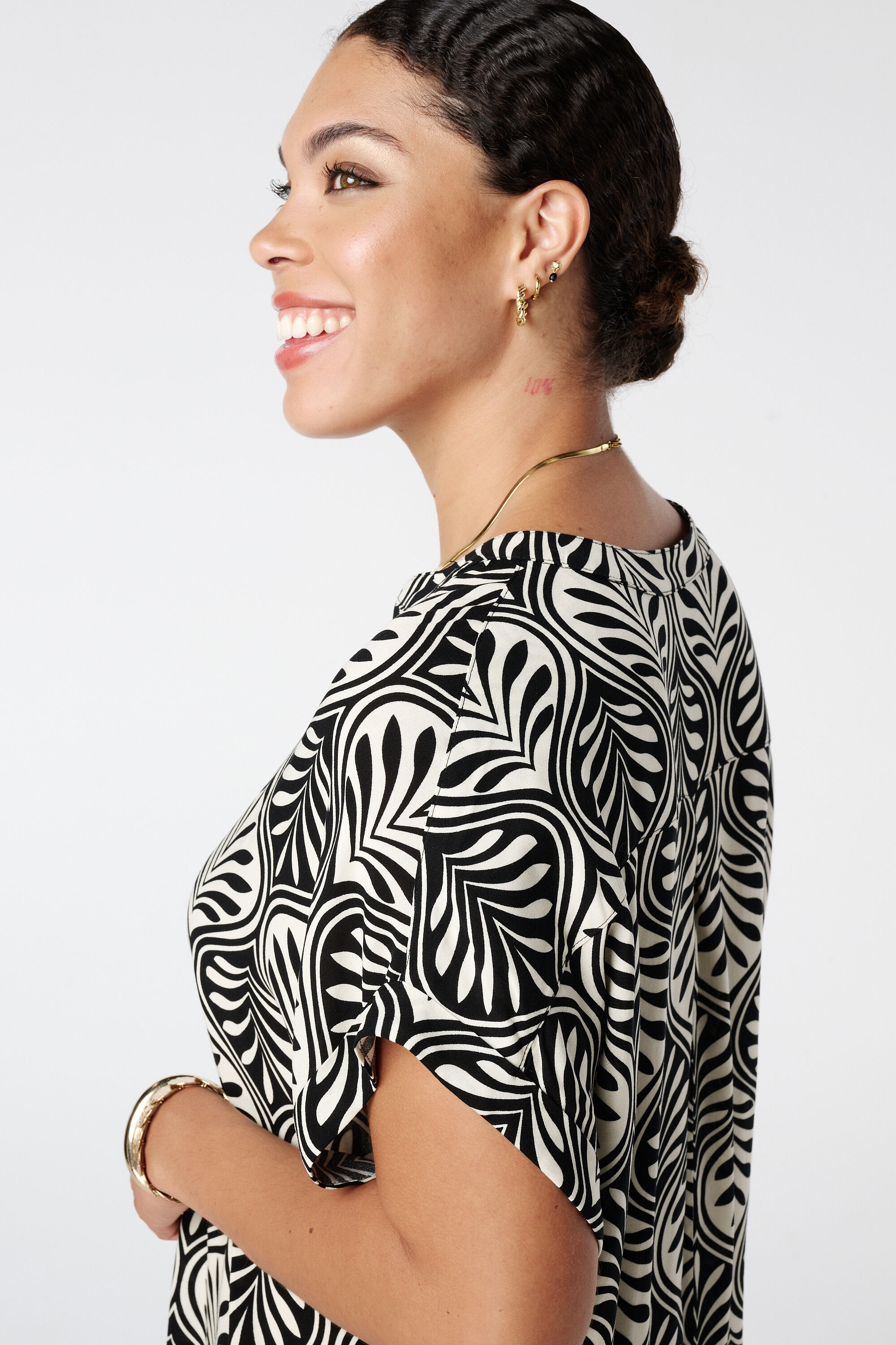 Vestido midi con estampado image number 4