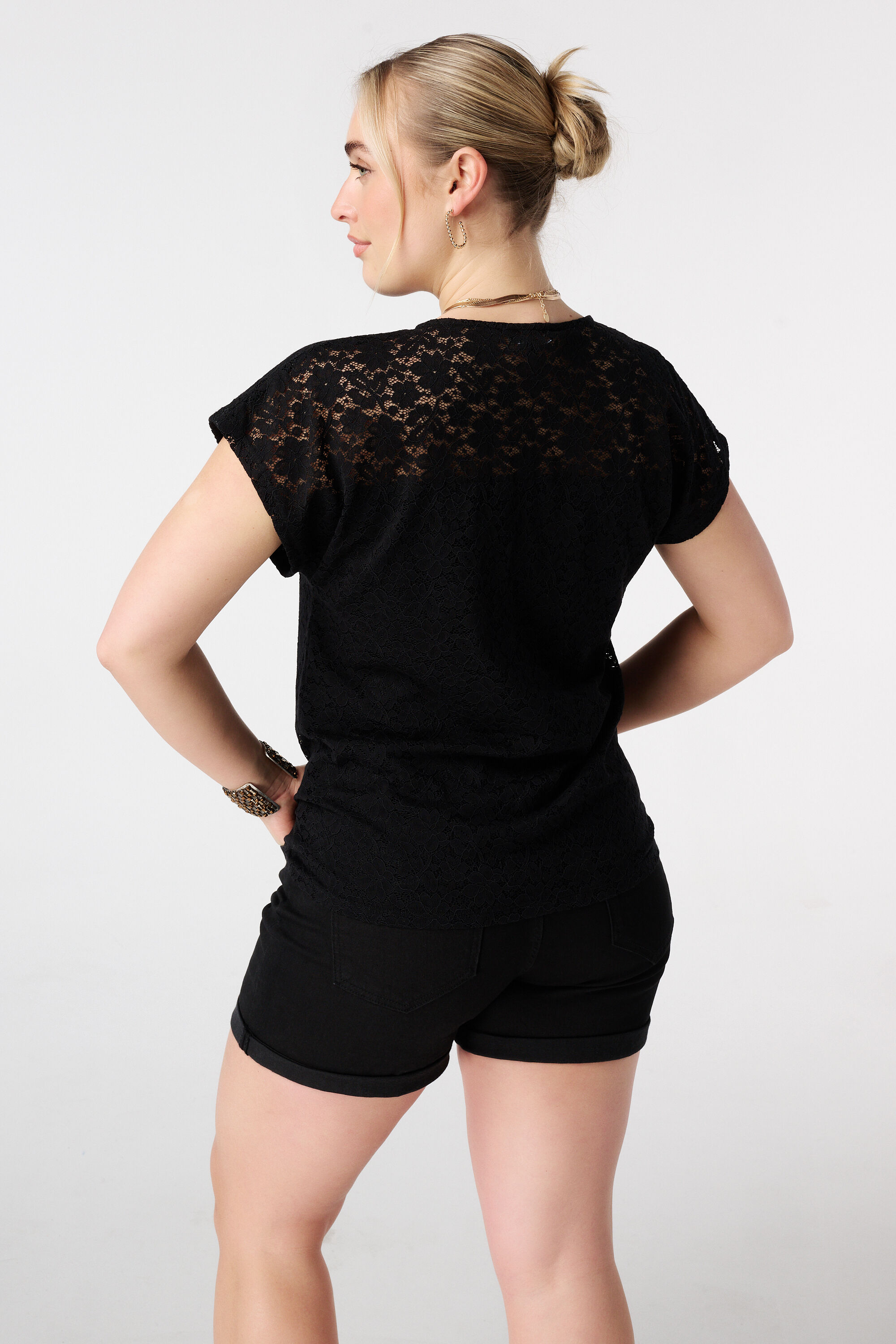 Top de encaje image number 3