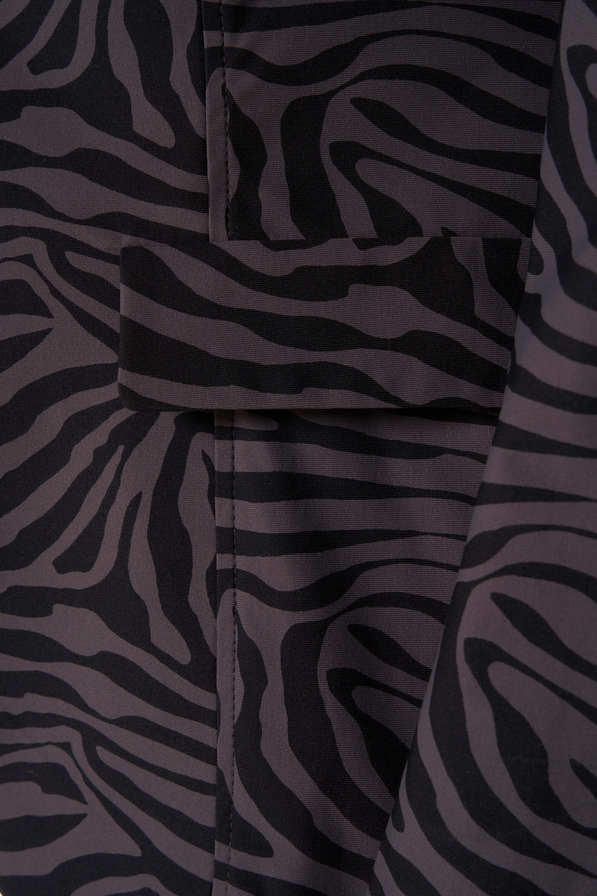 Blazer a prueba de viajes image number 4