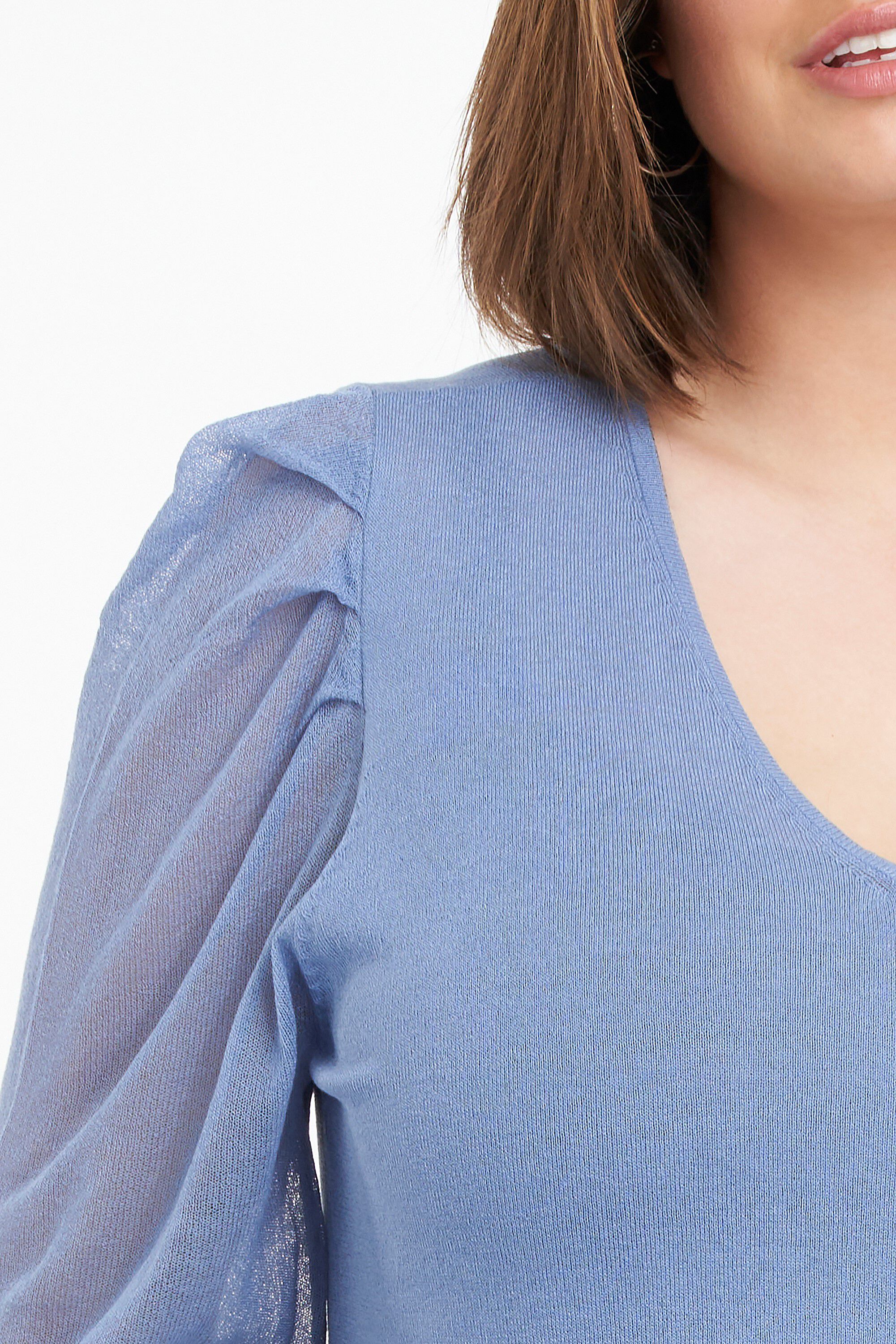 Su&eacute;ter con manga transparente  image number 4