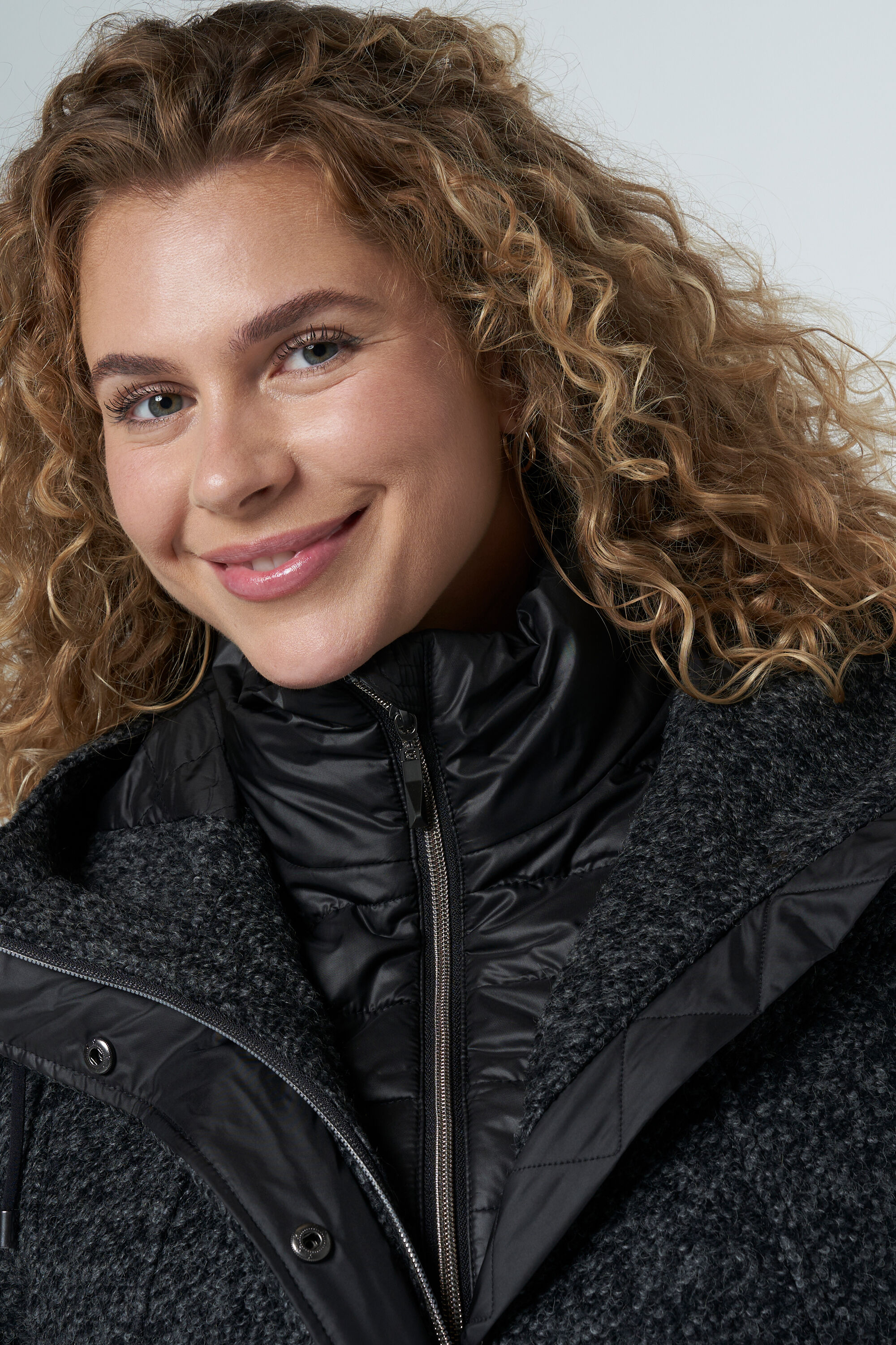 Chaqueta de lana image number 4