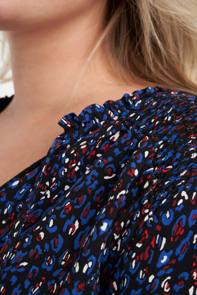 Vestido con estampado image number 4