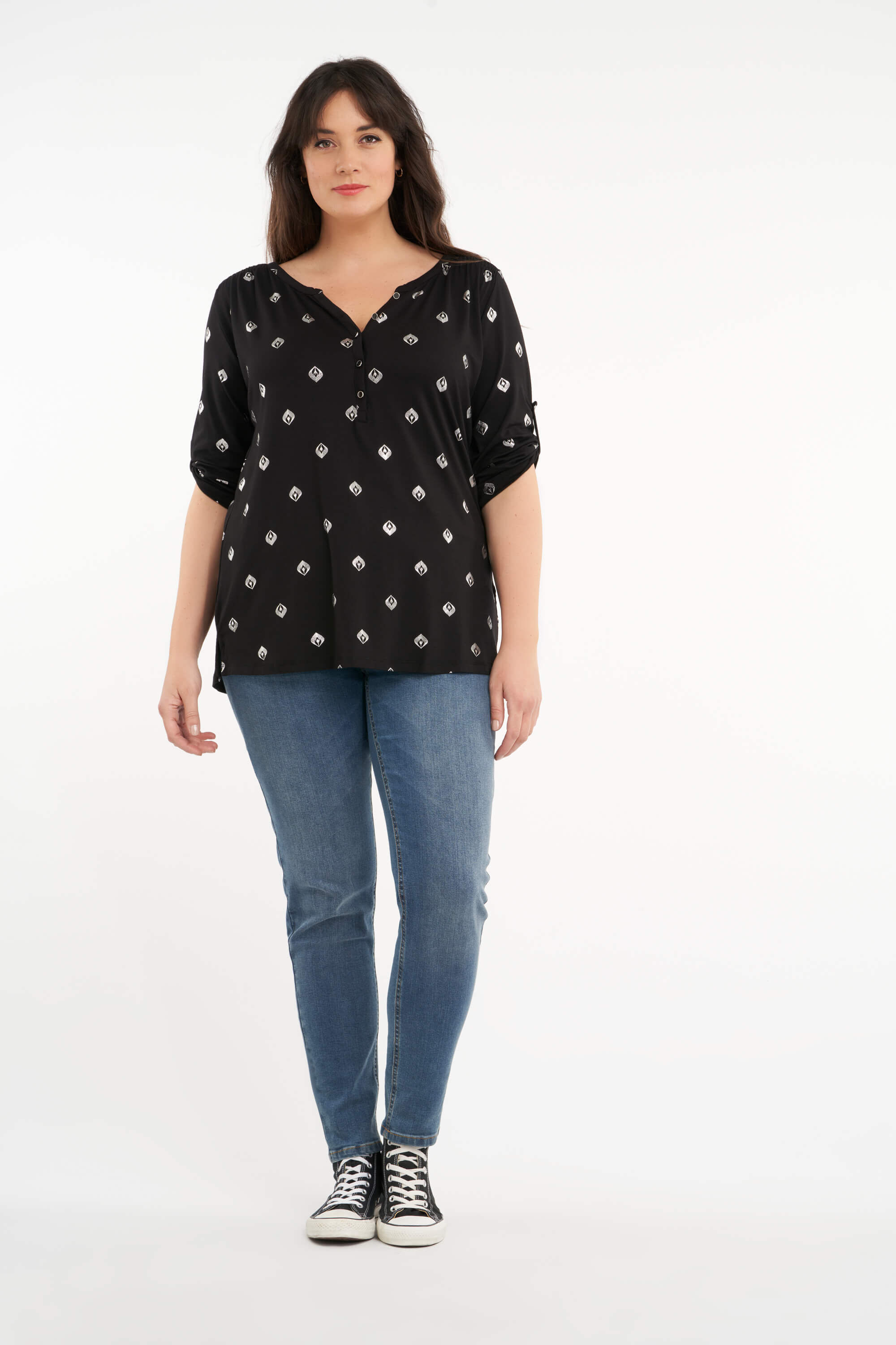 Top con estampado plateado  image number 5