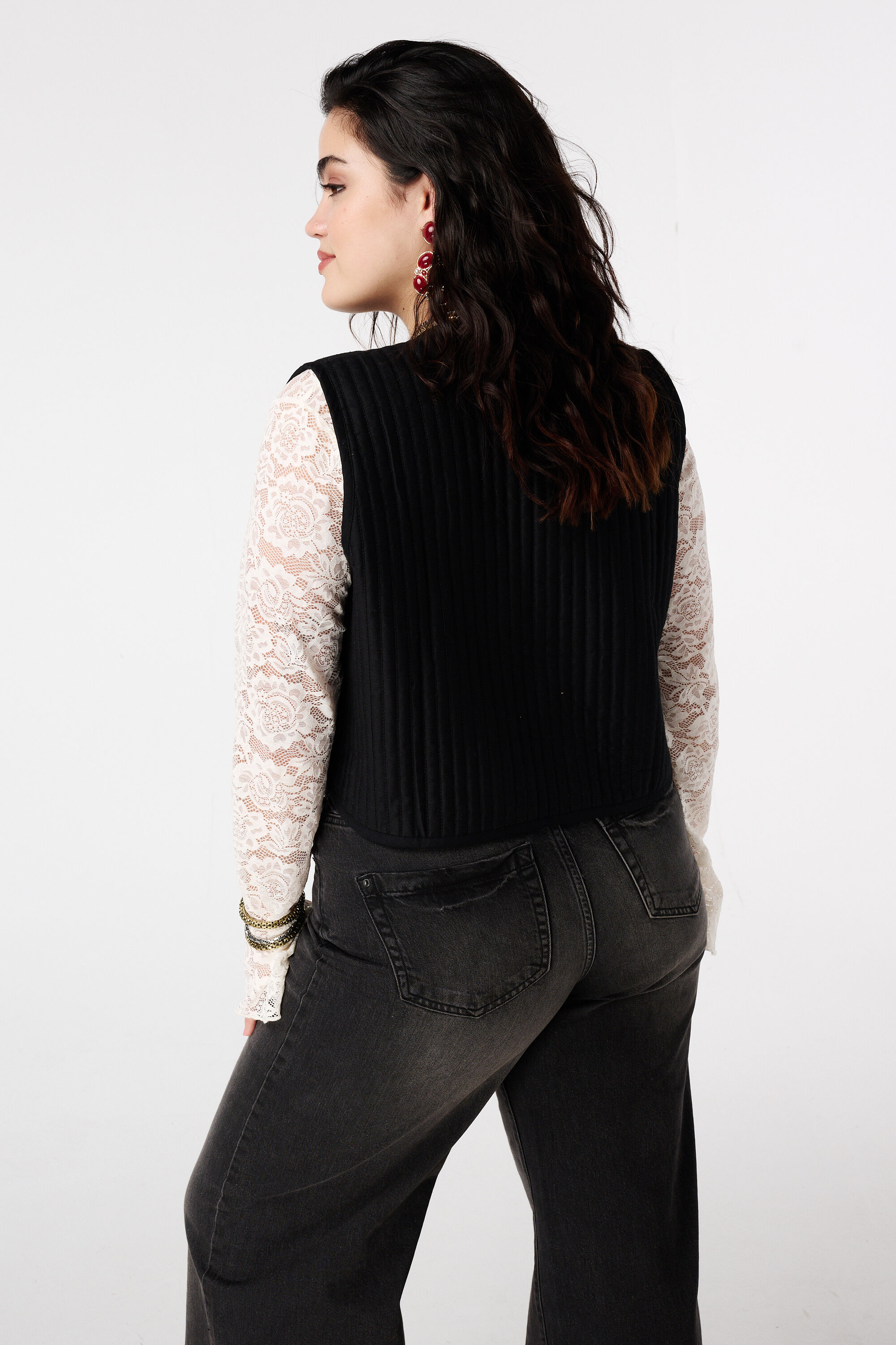 C&aacute;rdigan con bordado image number 3