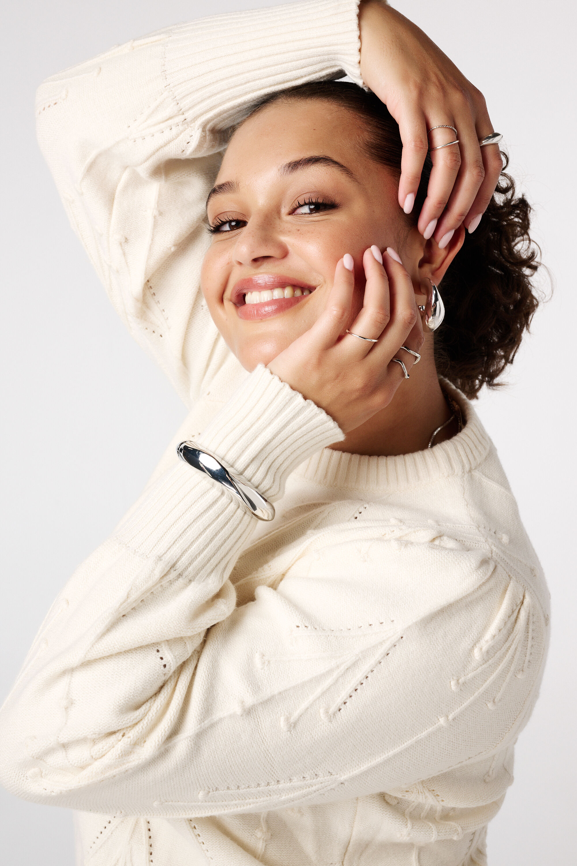 Jersey con estampado bordado image number 4