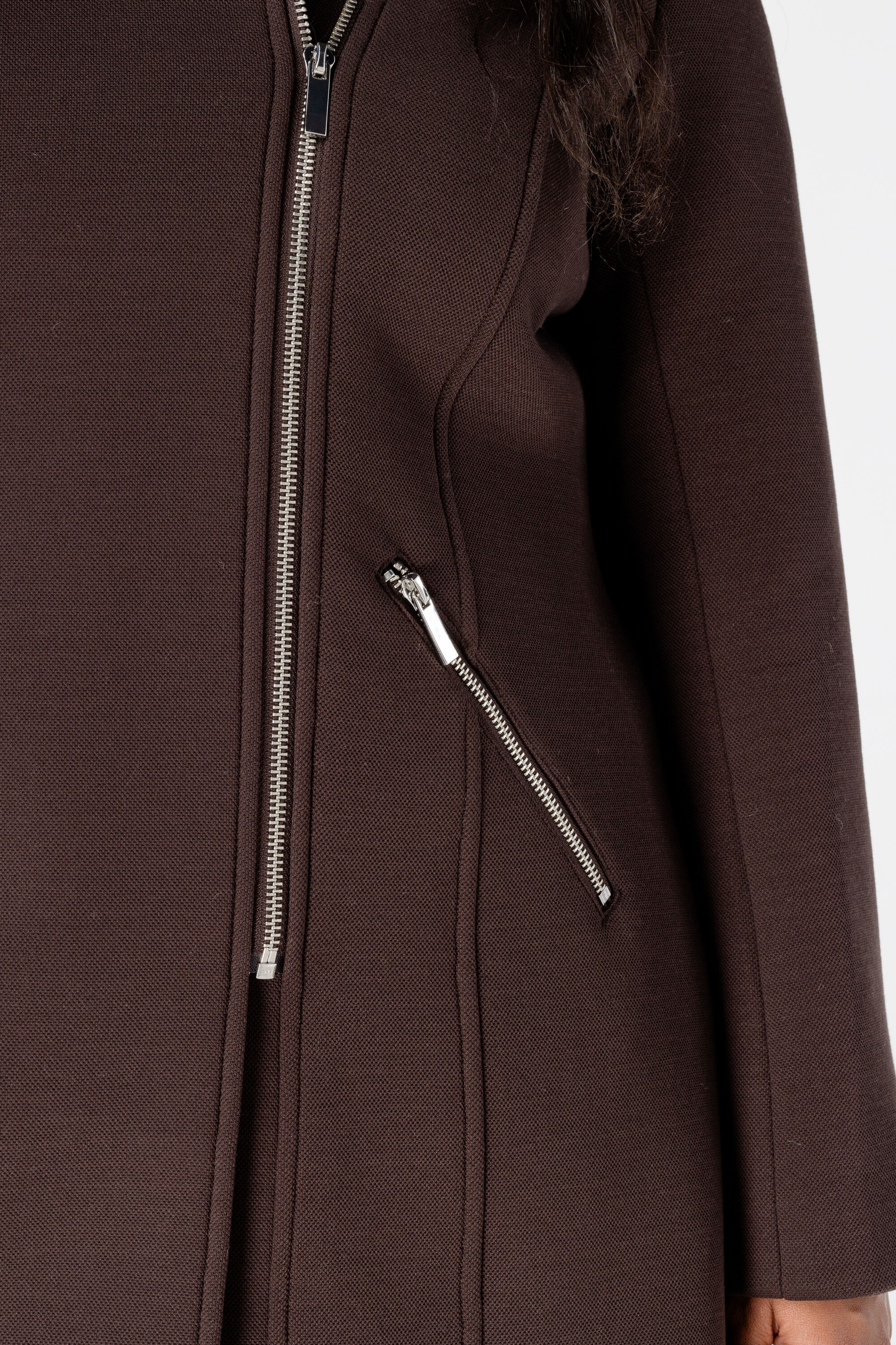 Chaqueta con cremallera image number 4