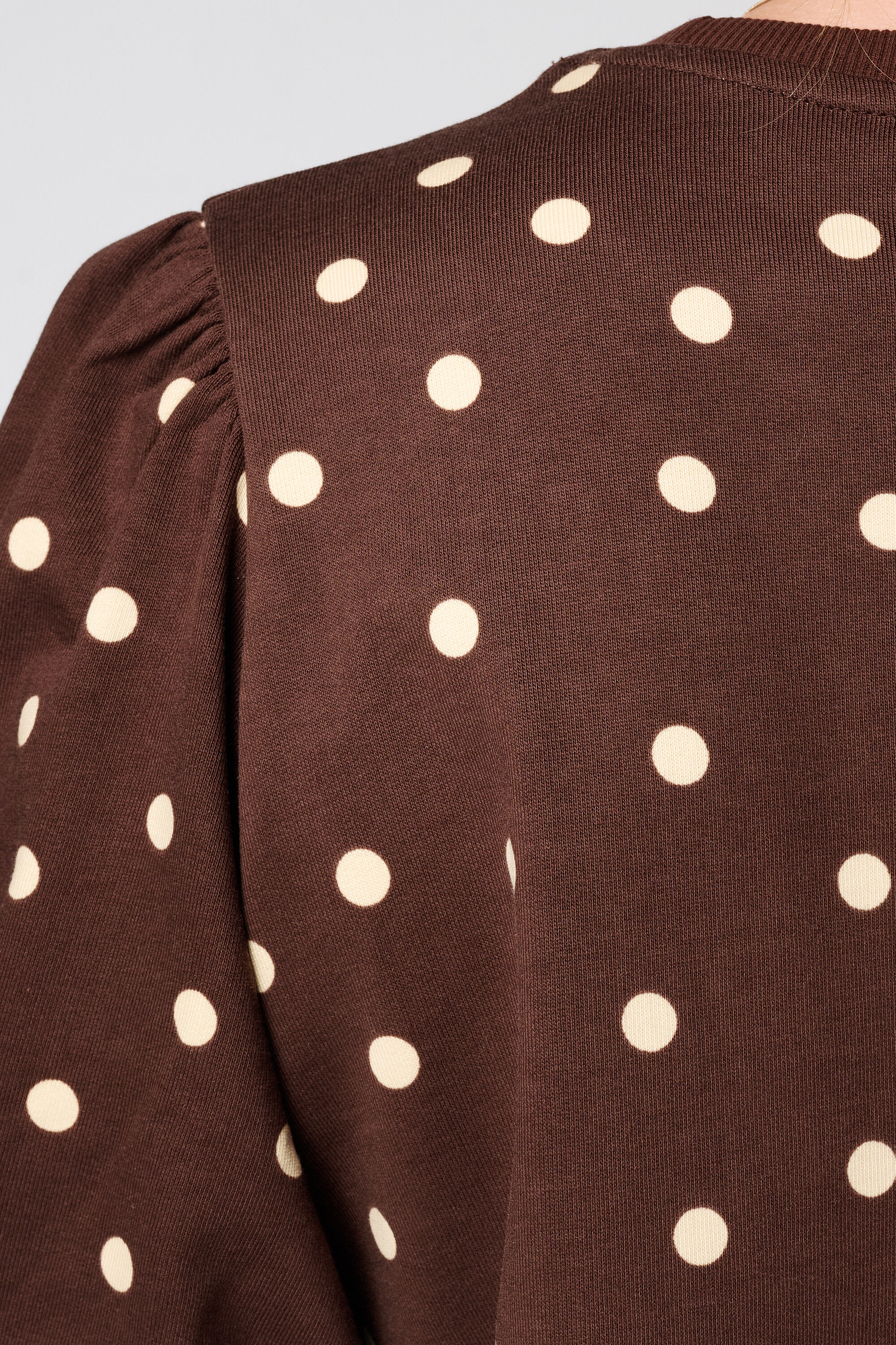 Sudadera con estampado de lunares image number 6