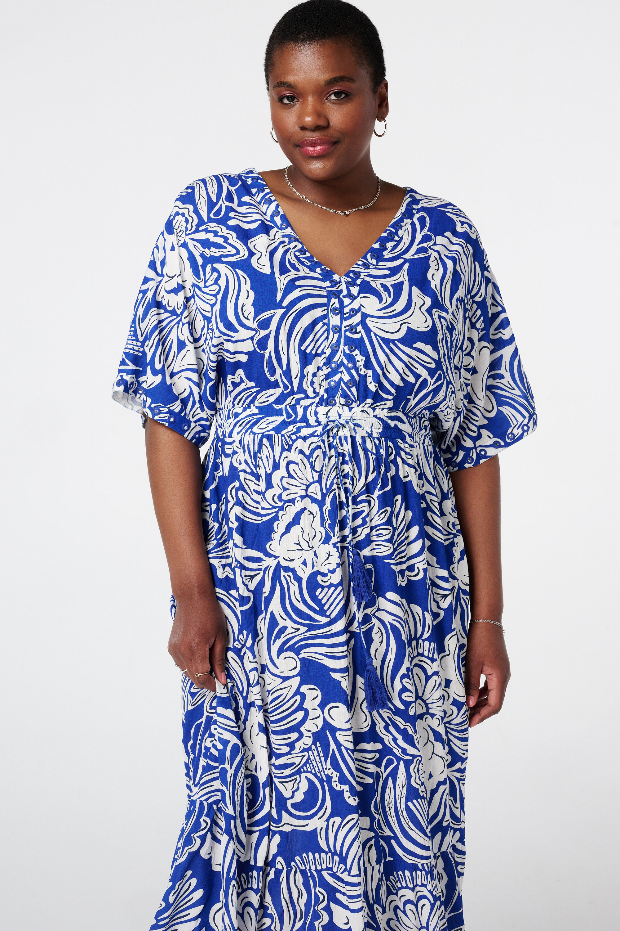 Vestido largo con detalles de espejitos image number 4