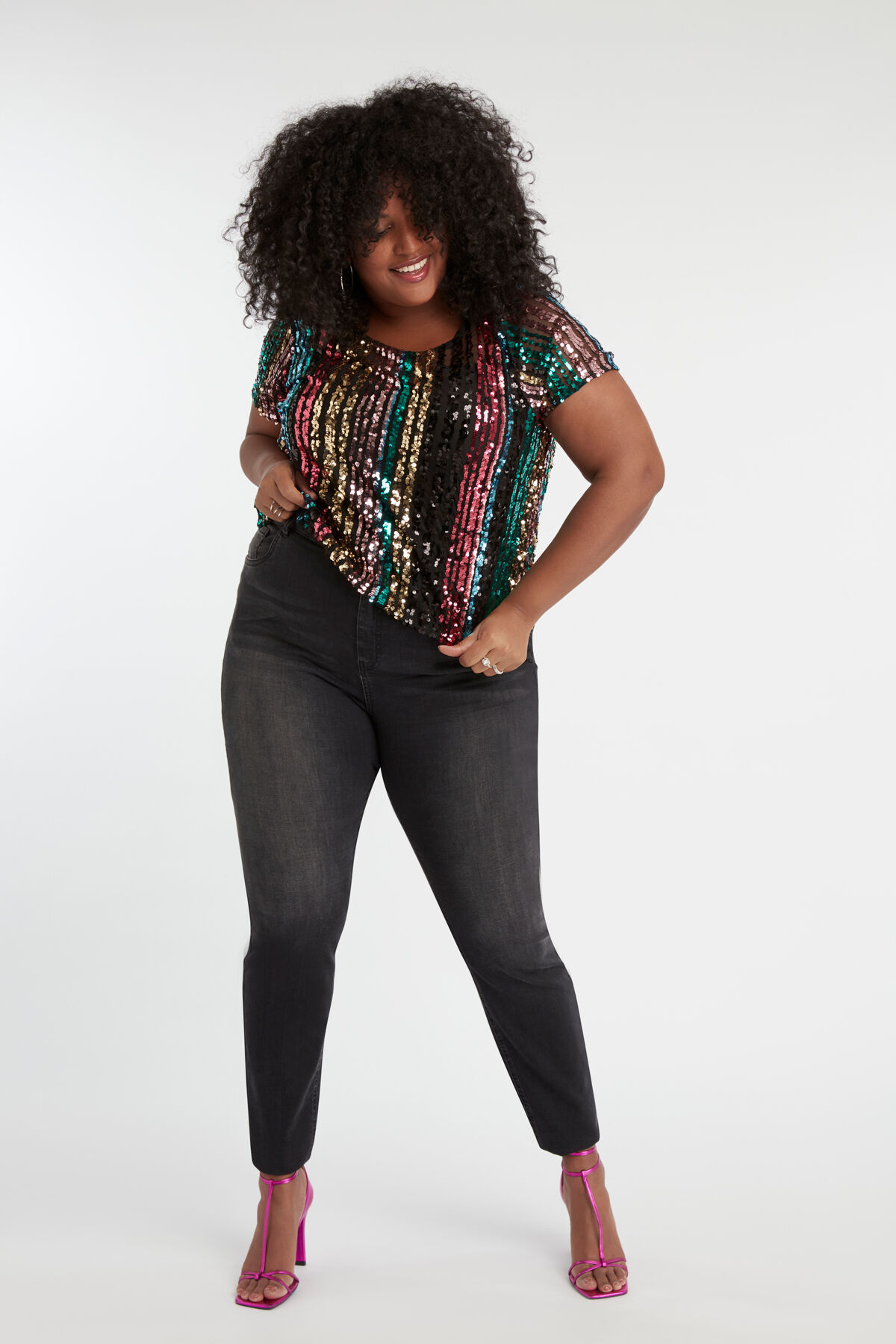 Top corto de lentejuelas image number 3