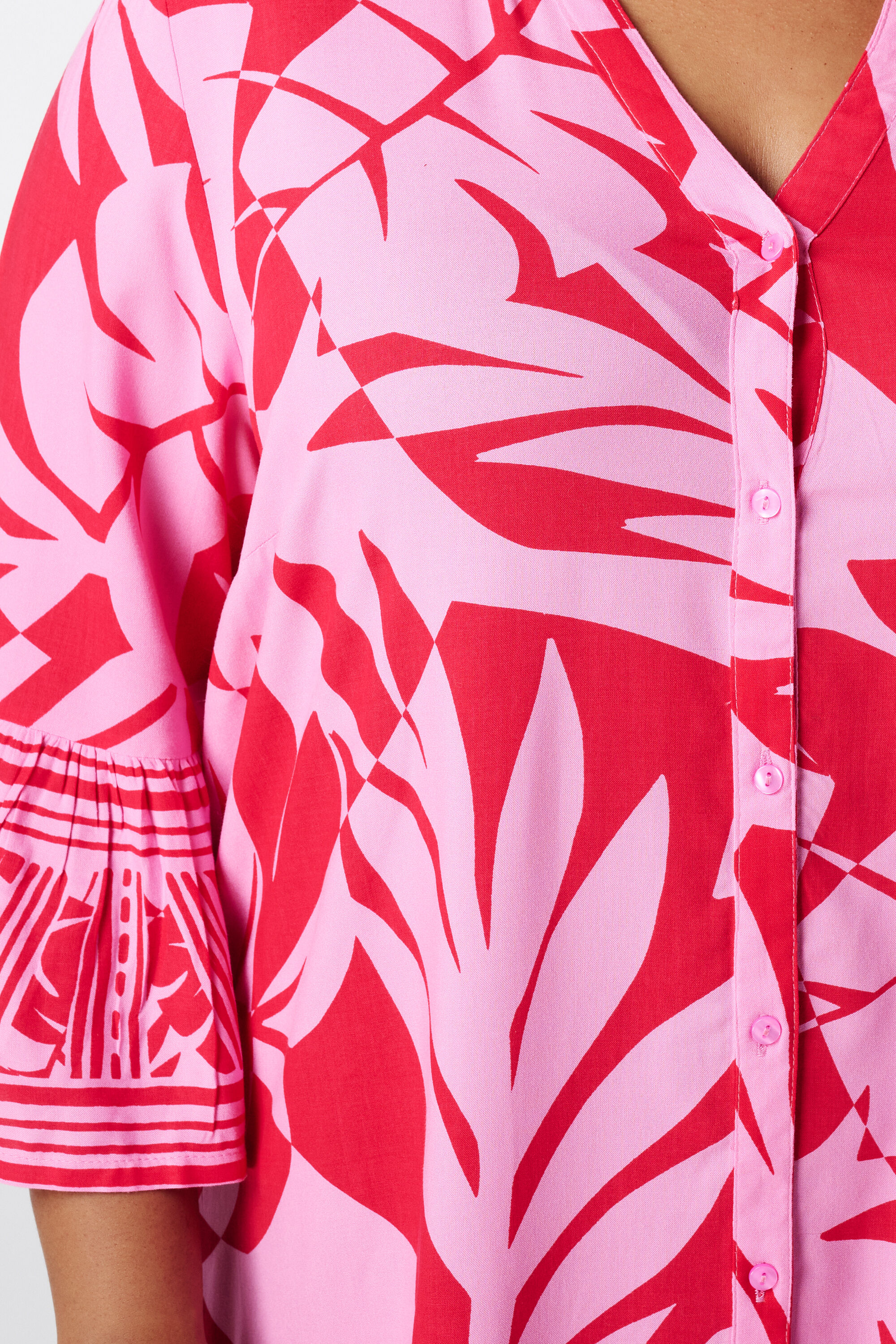 Vestido ligero con estampado image number 4