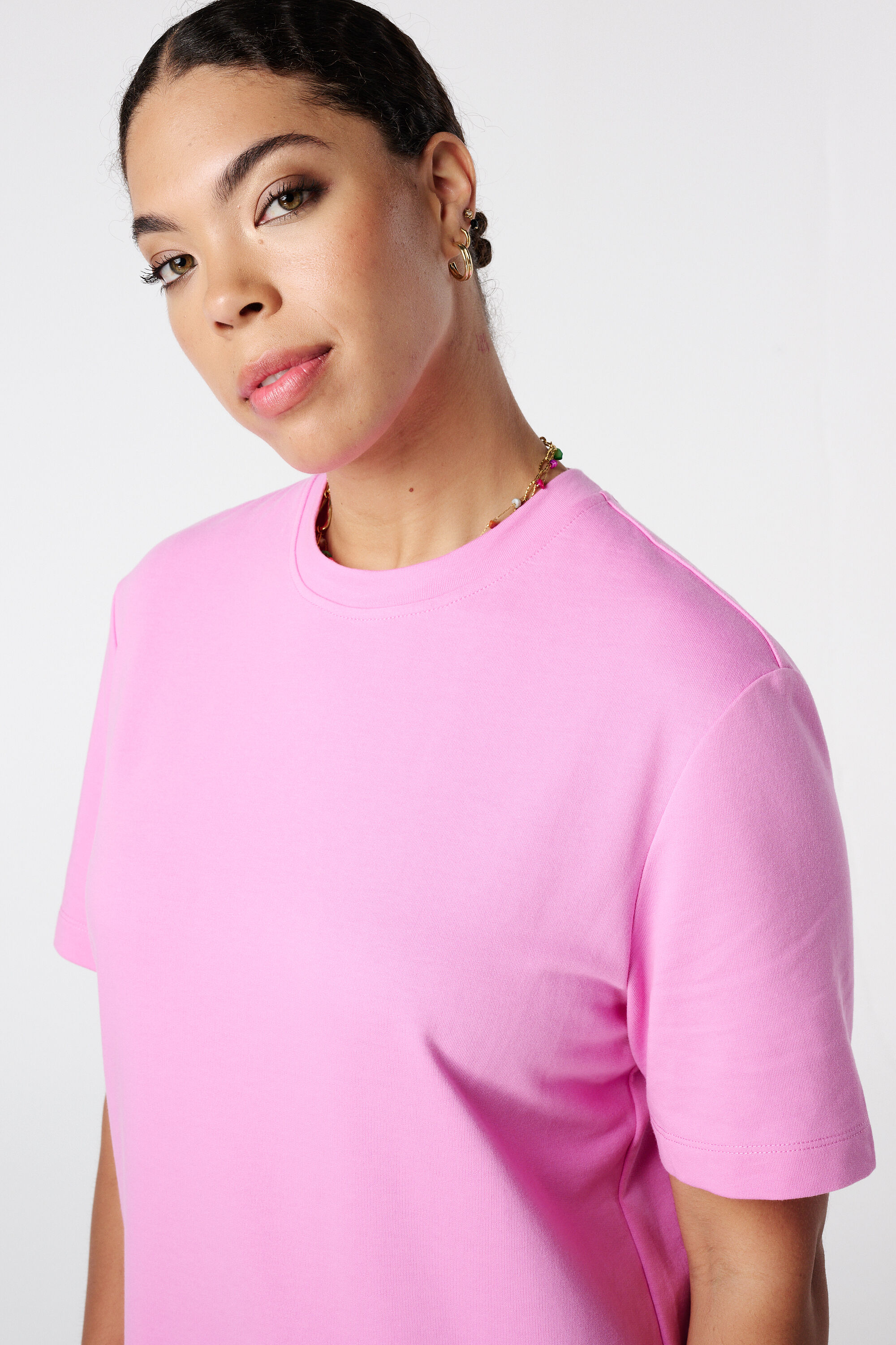 Vestido camiseta midi image number 4