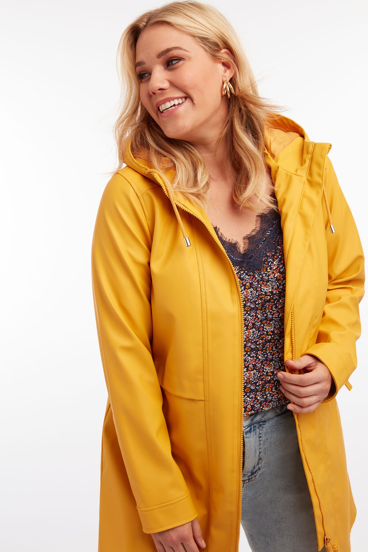 Chubasquero image number 3