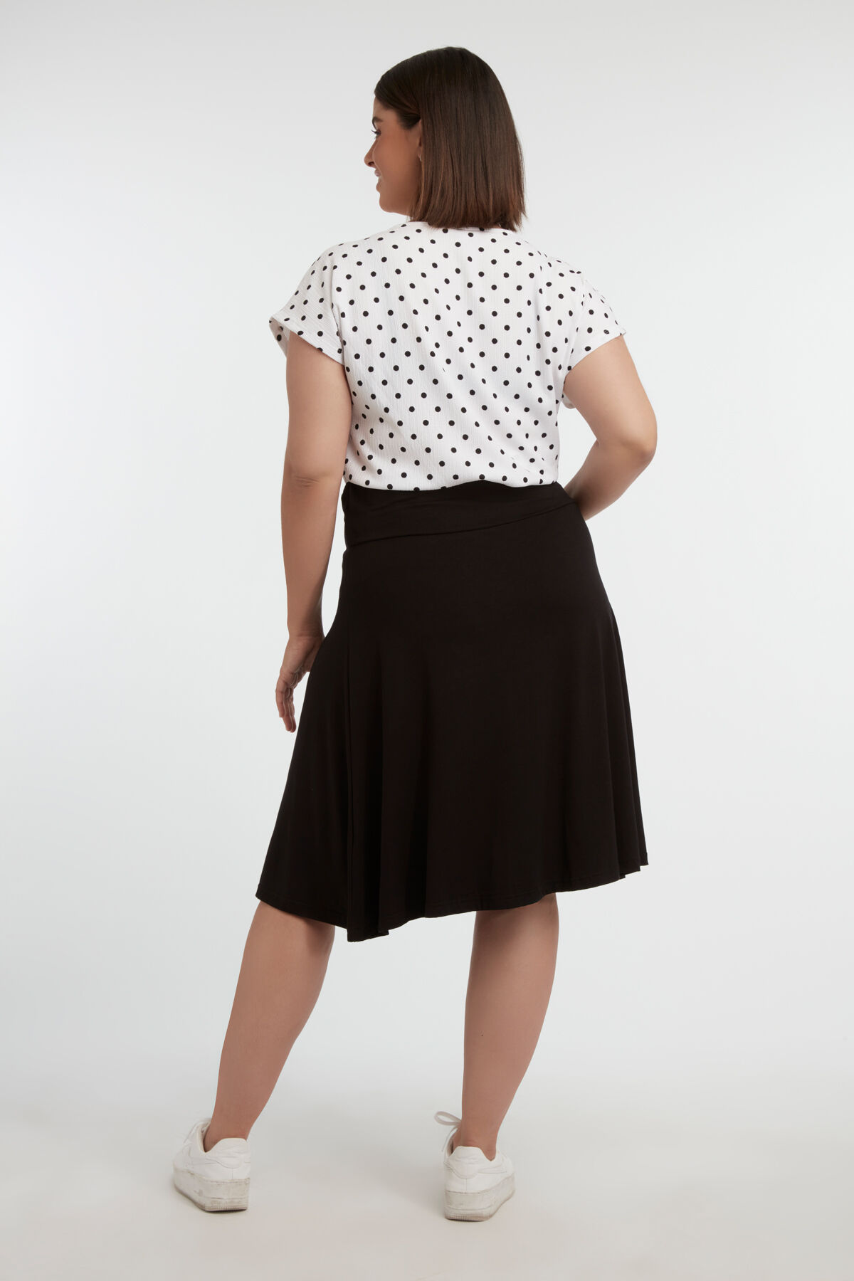 Falda en tejido fresco image number 4