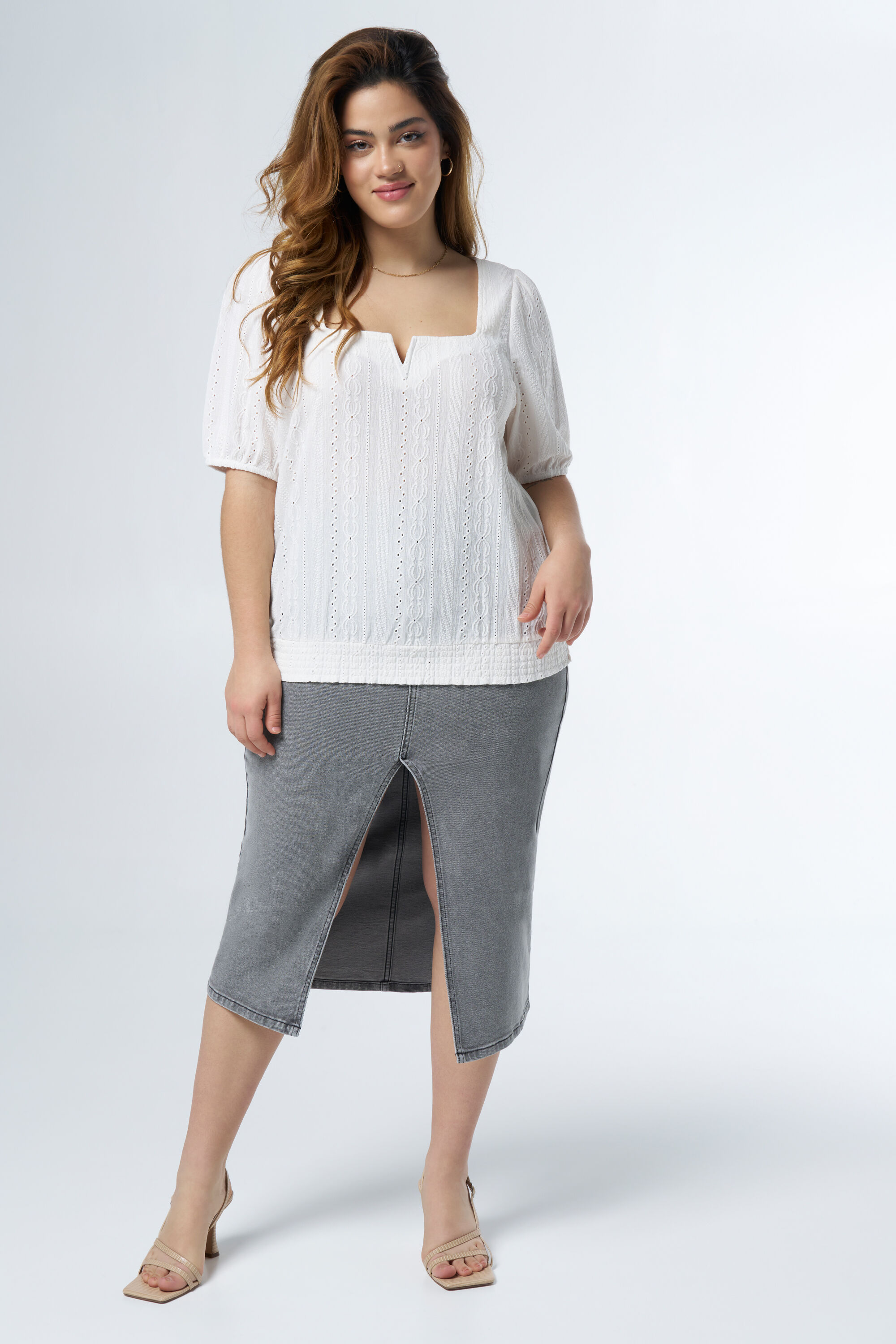 Top con patr&oacute;n image number 5