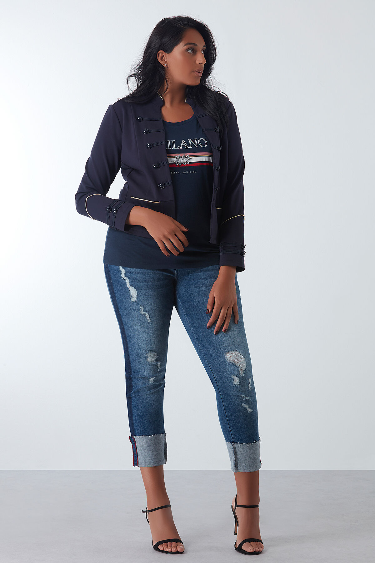 Chaqueta militar image number 4