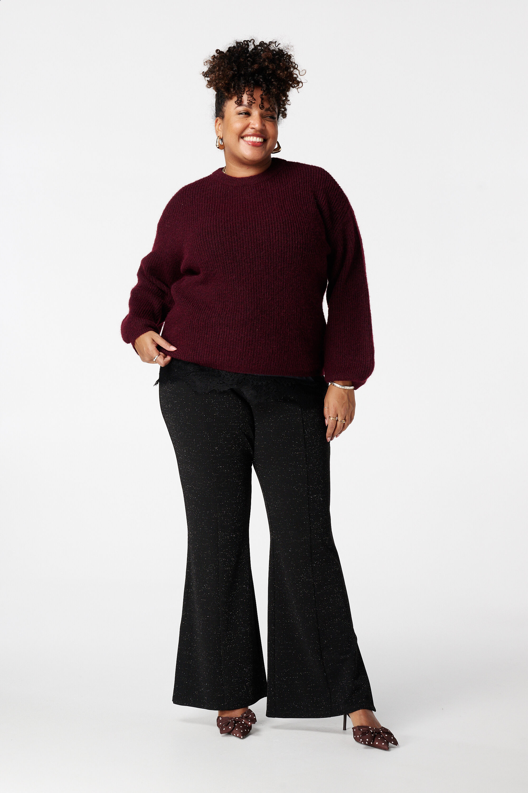 Leggings acampanados con purpurina