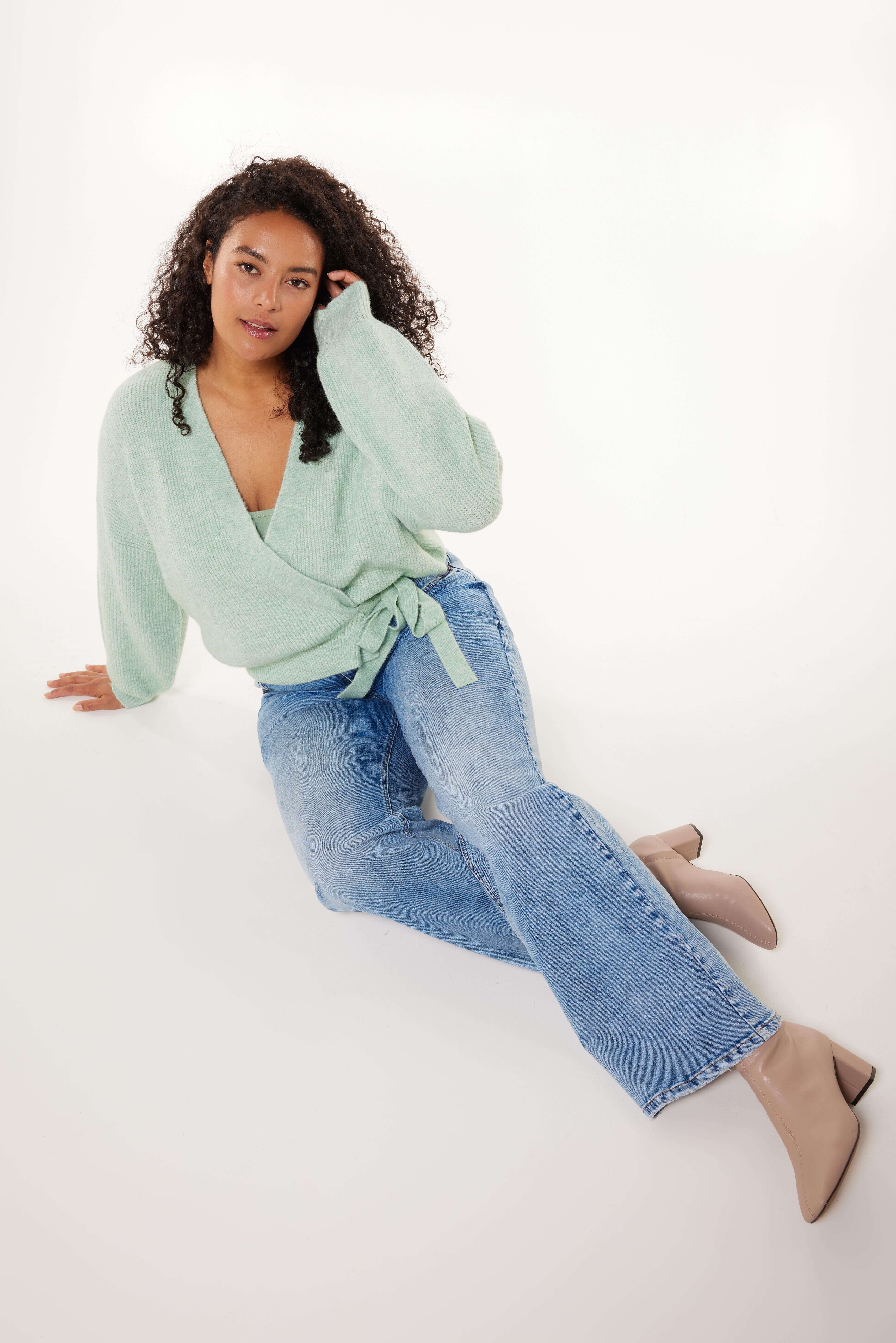 C&aacute;rdigan cruzado de punto   image number 5