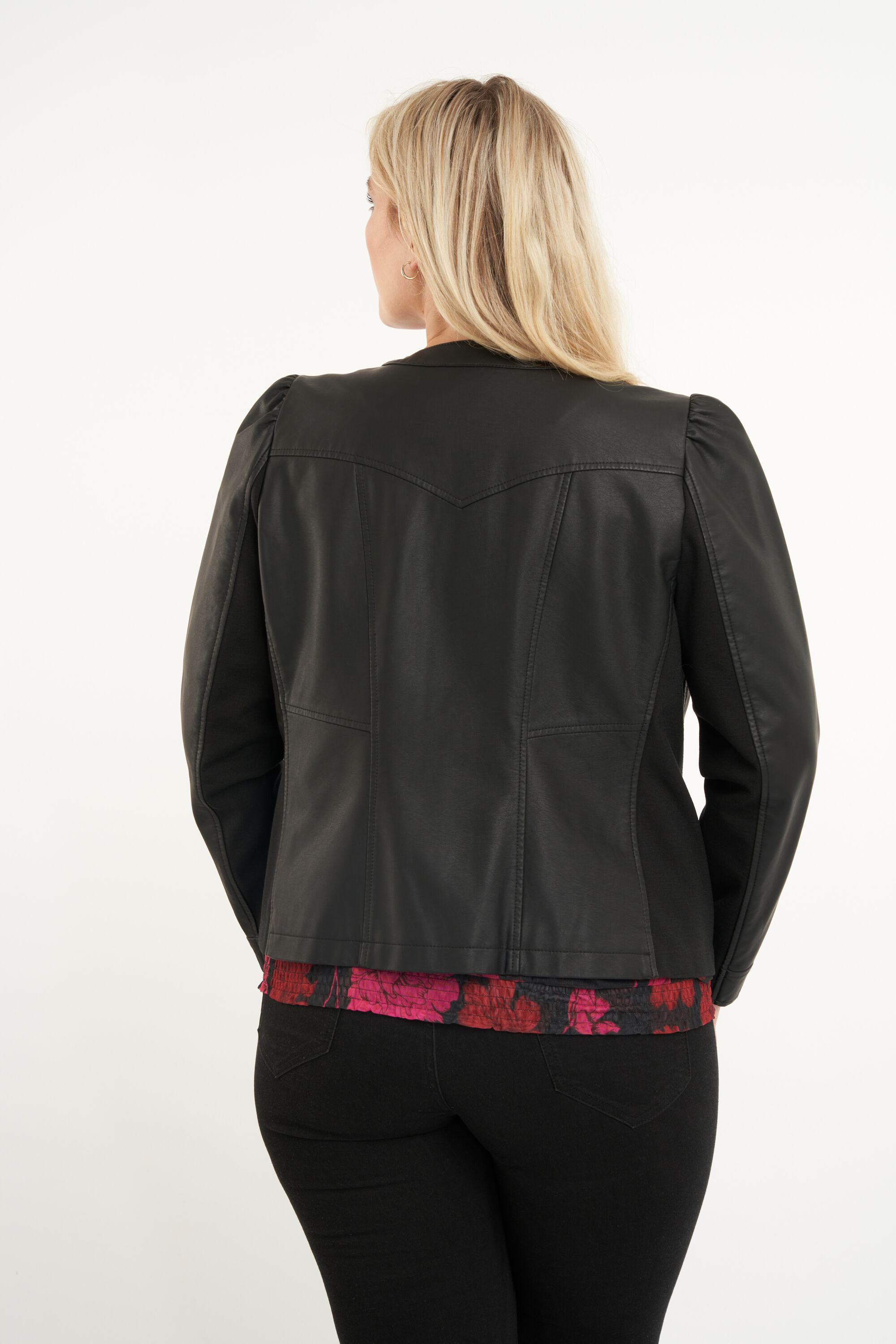 Cazadora biker de cuero sint&eacute;tico image number 3