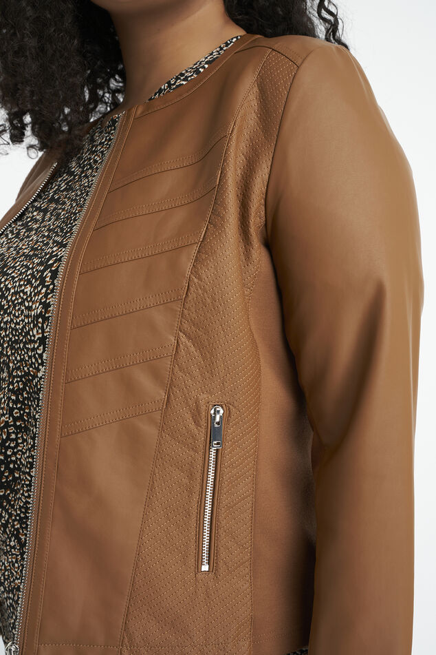 Chaqueta motera de cuero sintético con cuello redondo image number 4