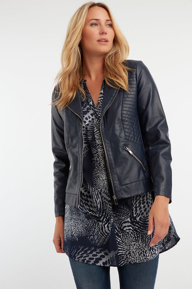 Blusa con estampado image number 6