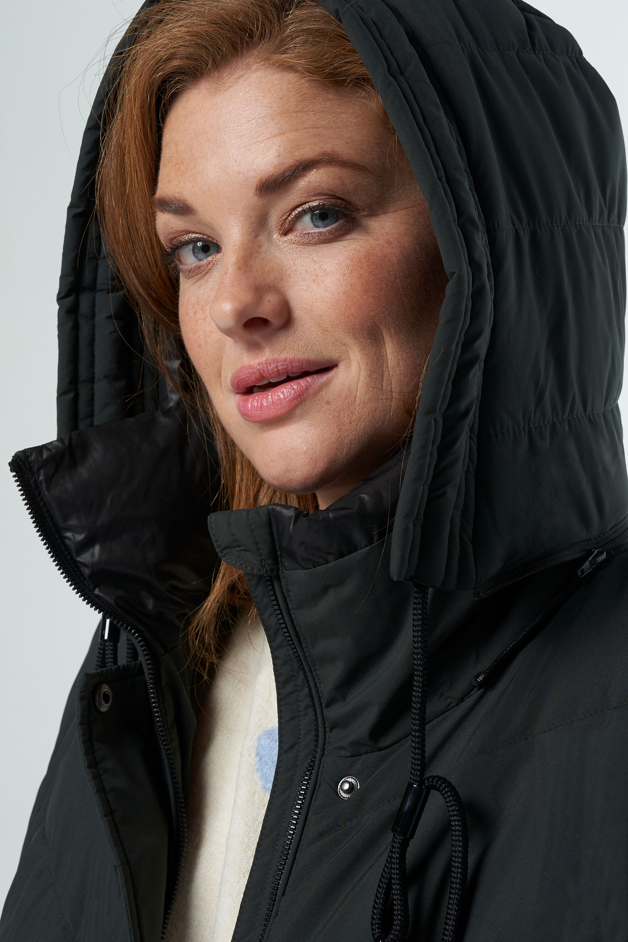 Chaqueta acolchada con pespunte image number 4