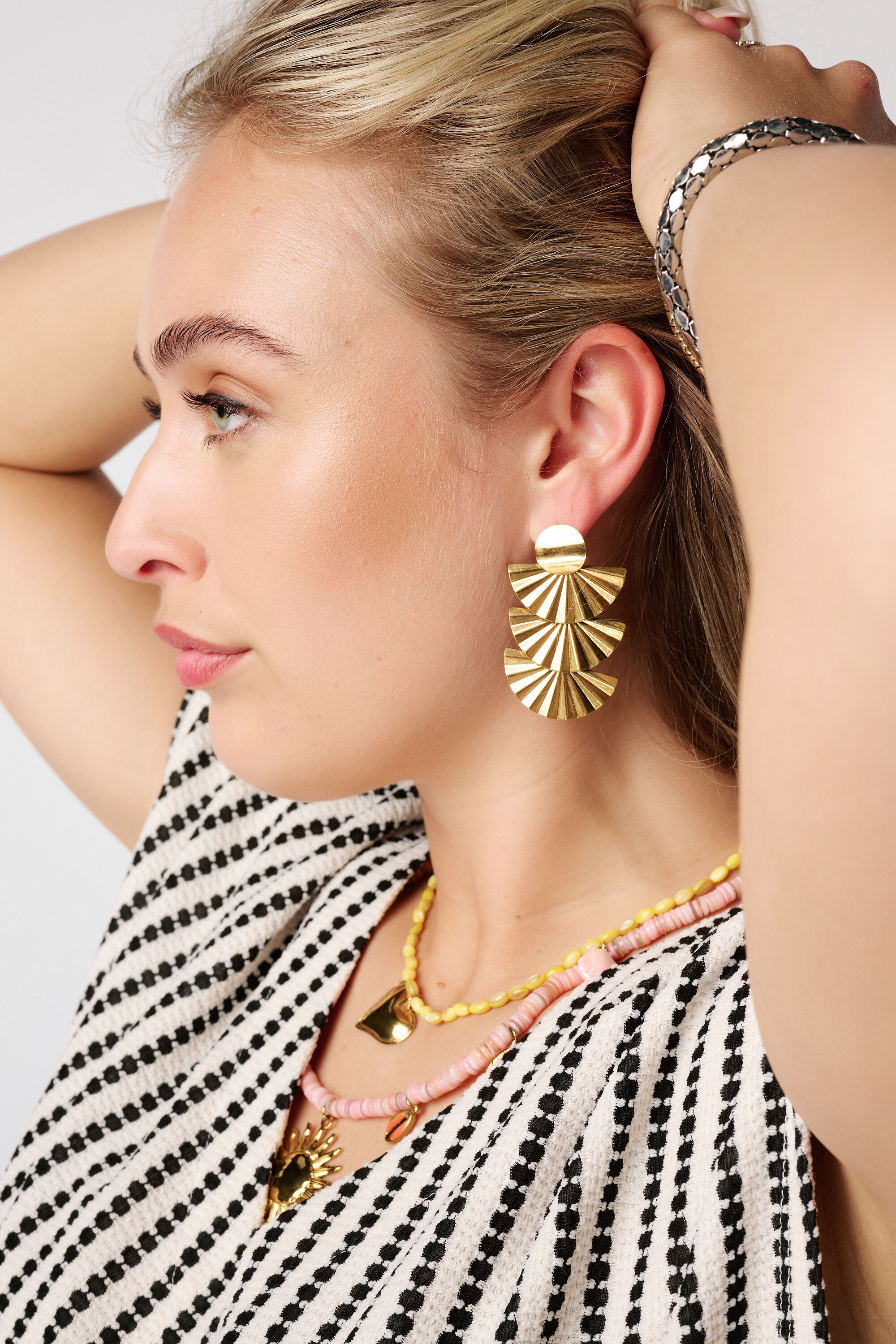 Pendientes de flor image number 0