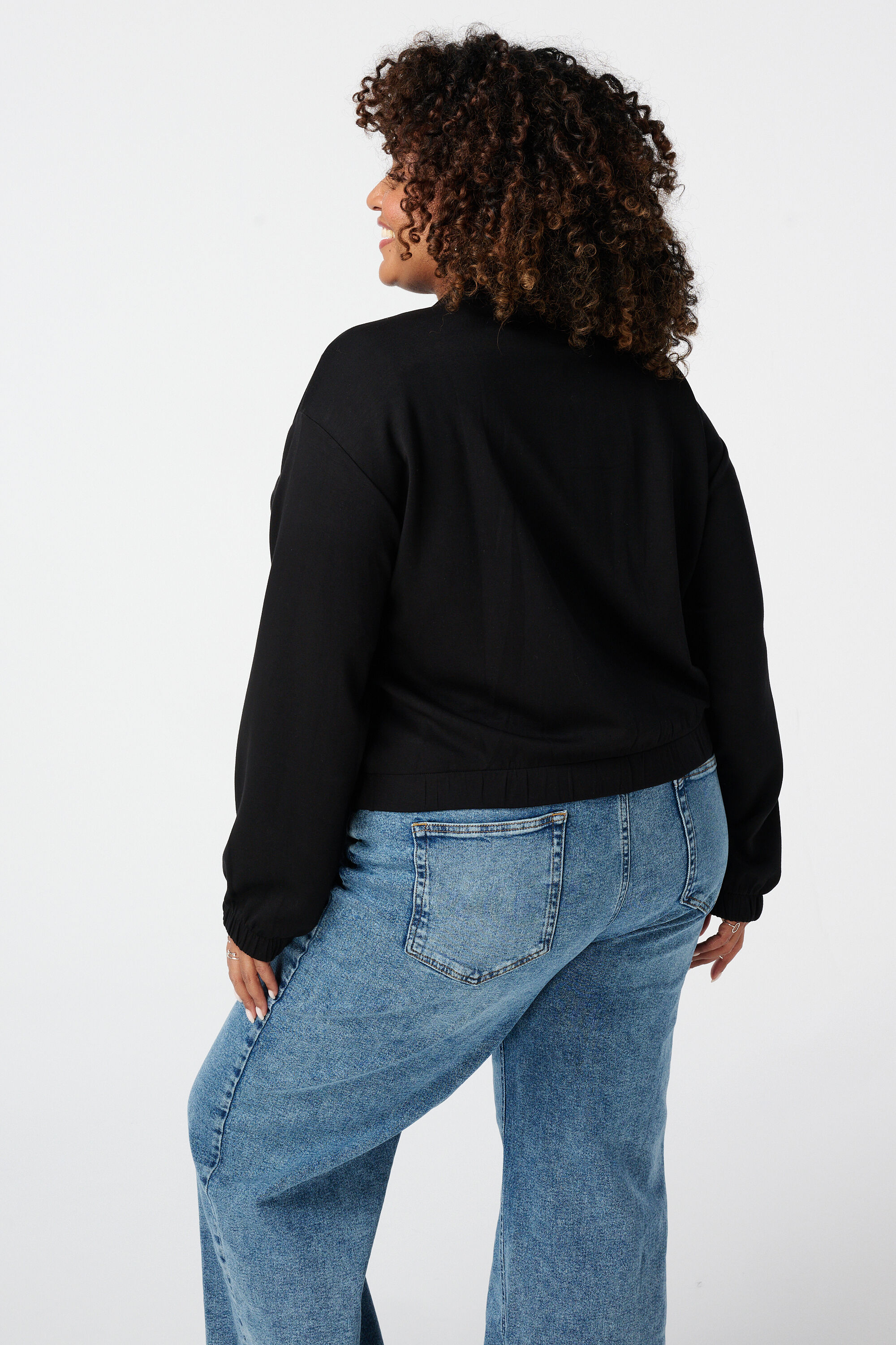 Chaqueta bomber con bolsillos image number 3