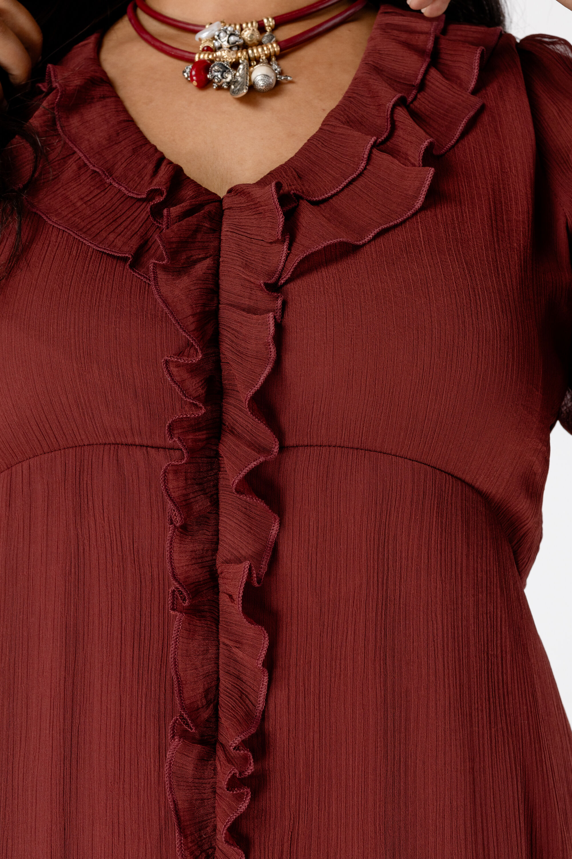 Vestido con volantes image number 5