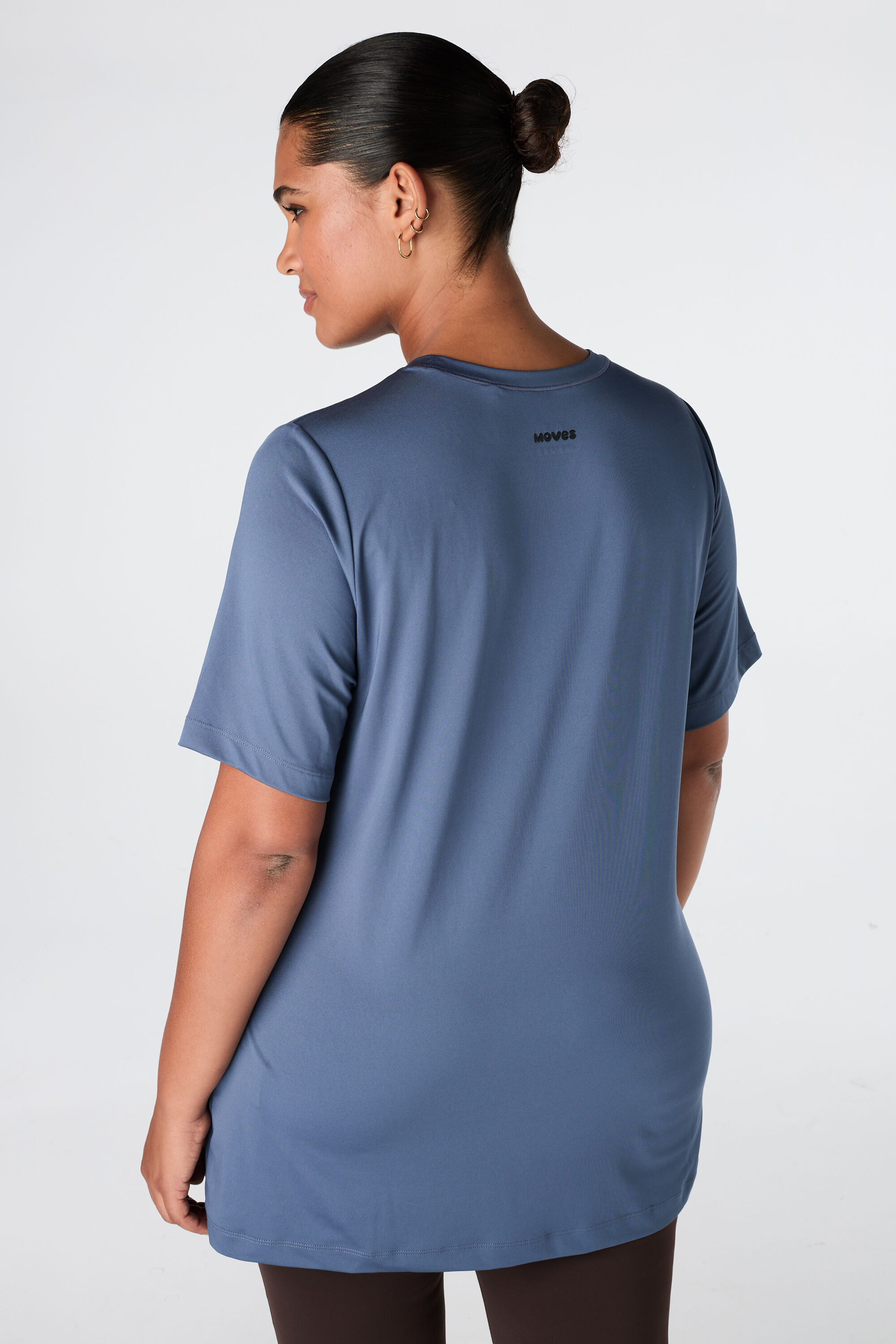 Camiseta deportiva larga image number 3